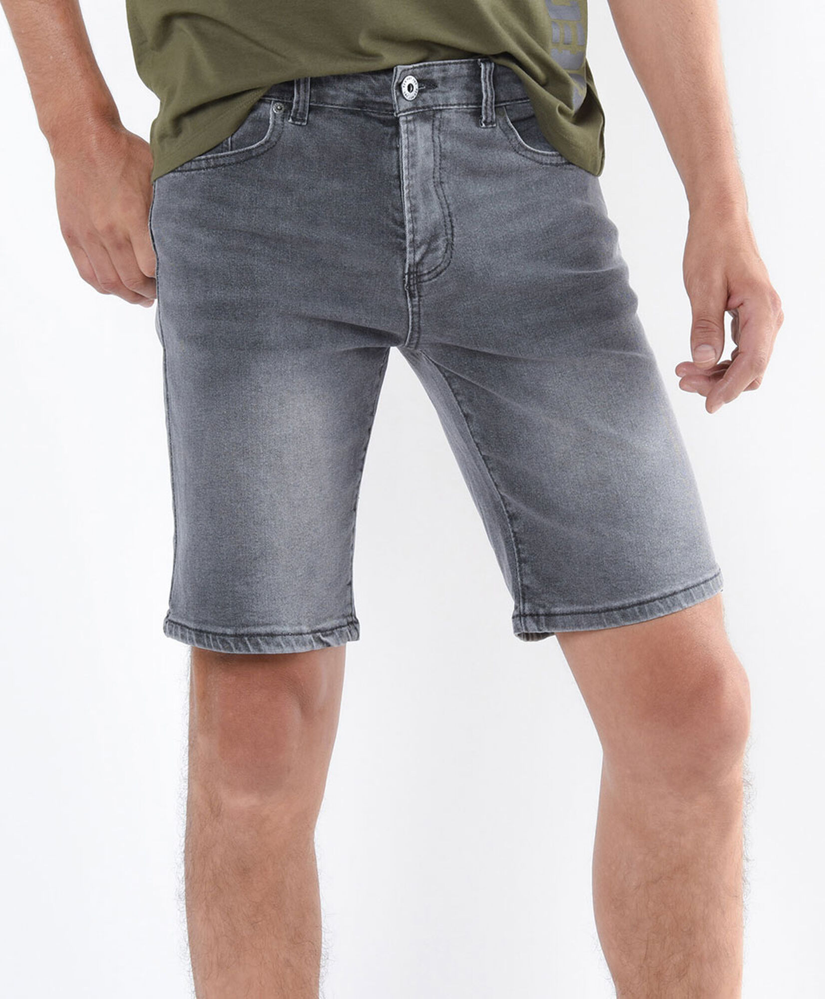 Bermuda hombre mezclilla desgastada Bermuda hombre mezclilla desgastada