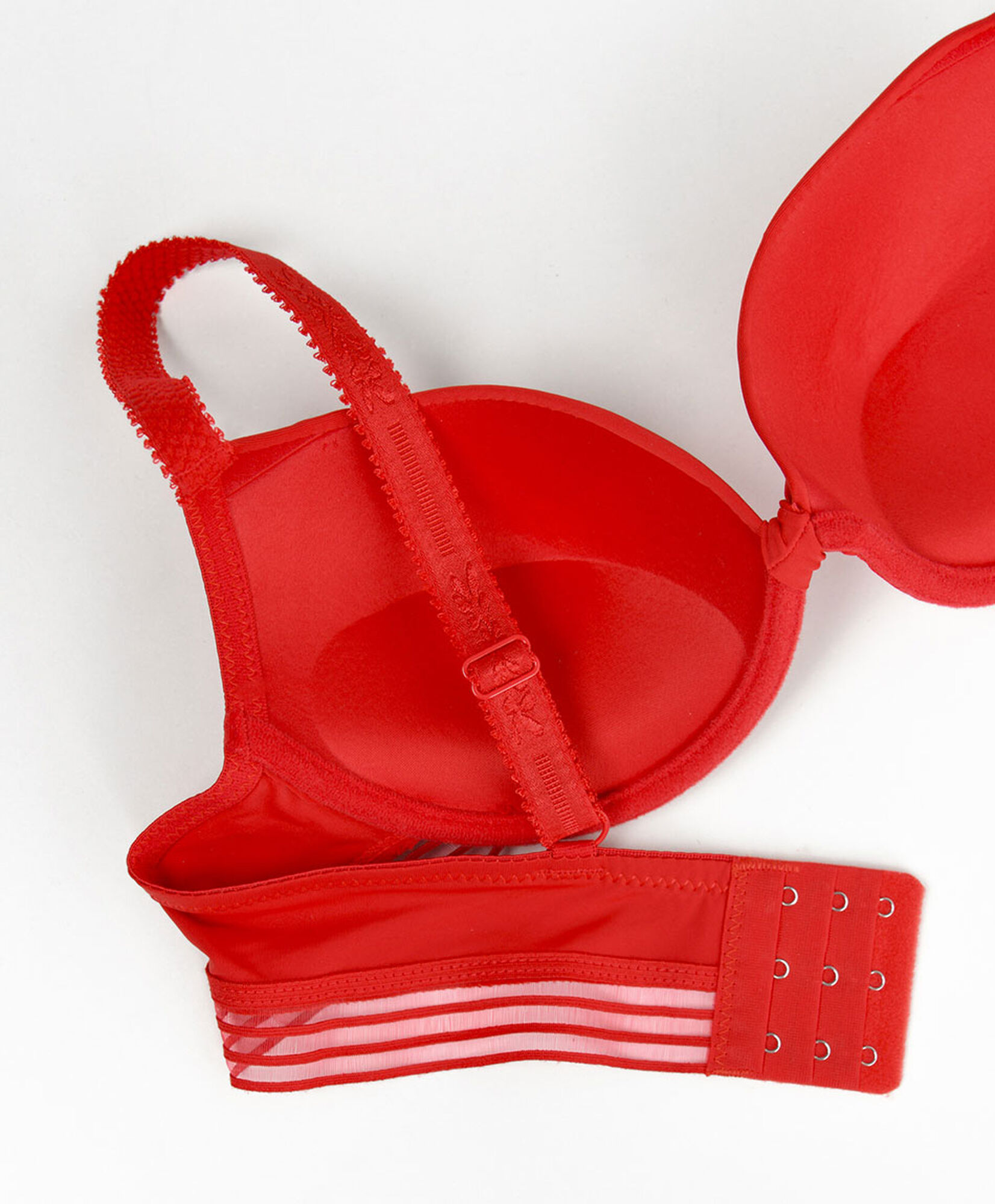 Sostén mujer nudo push up Sostén mujer nudo push up