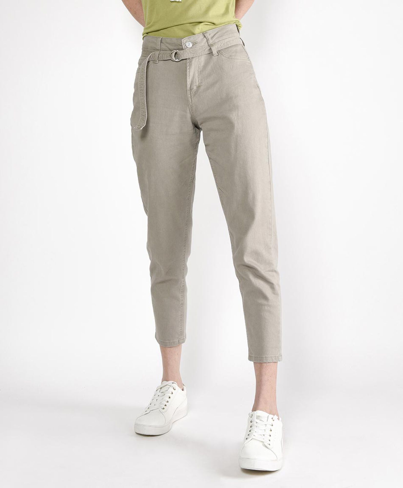 Jeans tiro alto lazo Jeans tiro alto lazo