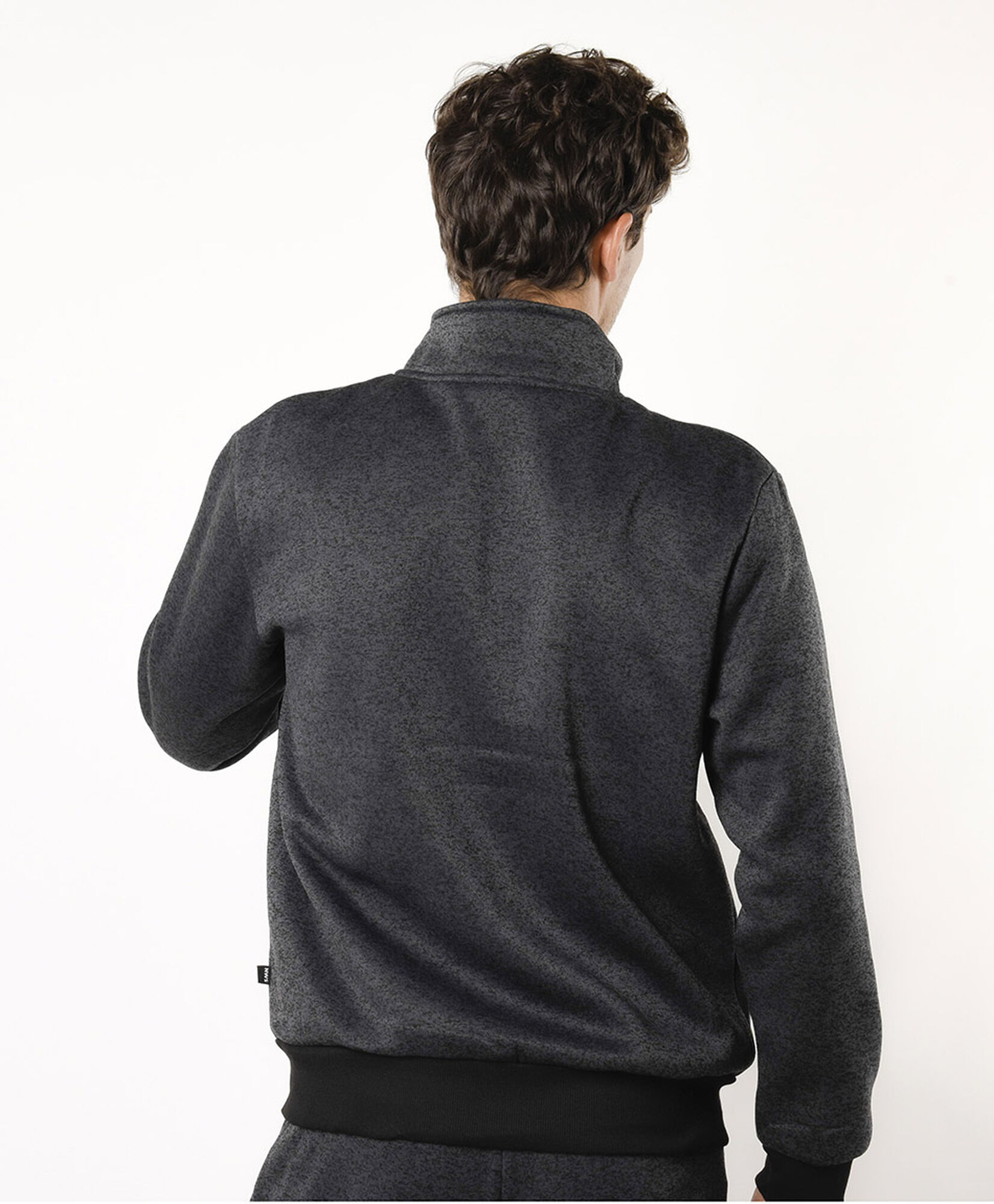 Polerón deportivo hombre detalles rojos Polerón deportivo hombre detalles rojos