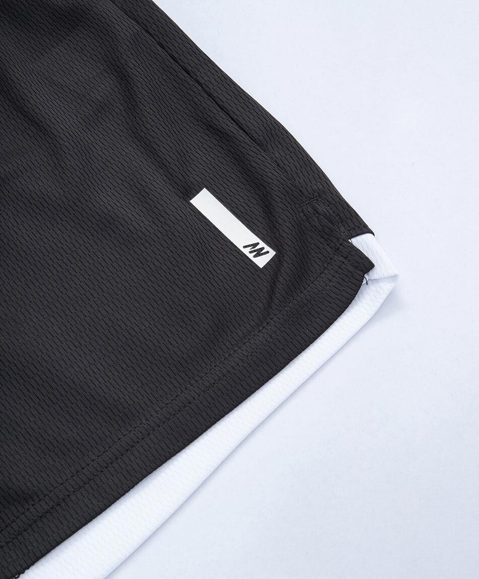 Short deportivo hombre estilo f&uacute;tbol