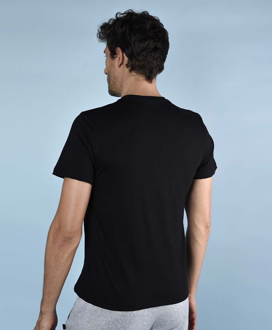 Polera deportiva manga corta cuello redondo