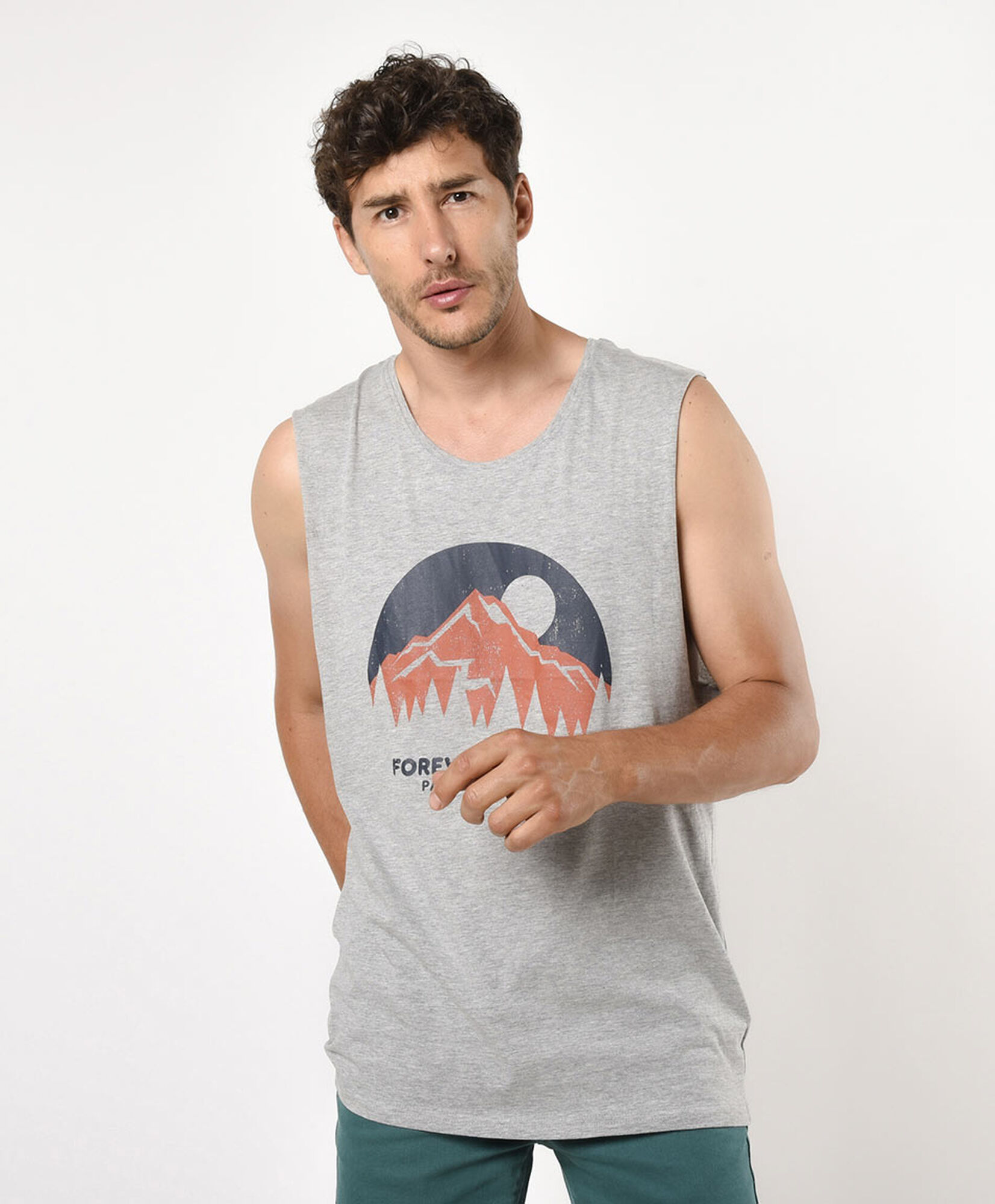 Polera hombre montaña sin mangas Polera hombre montaña sin mangas