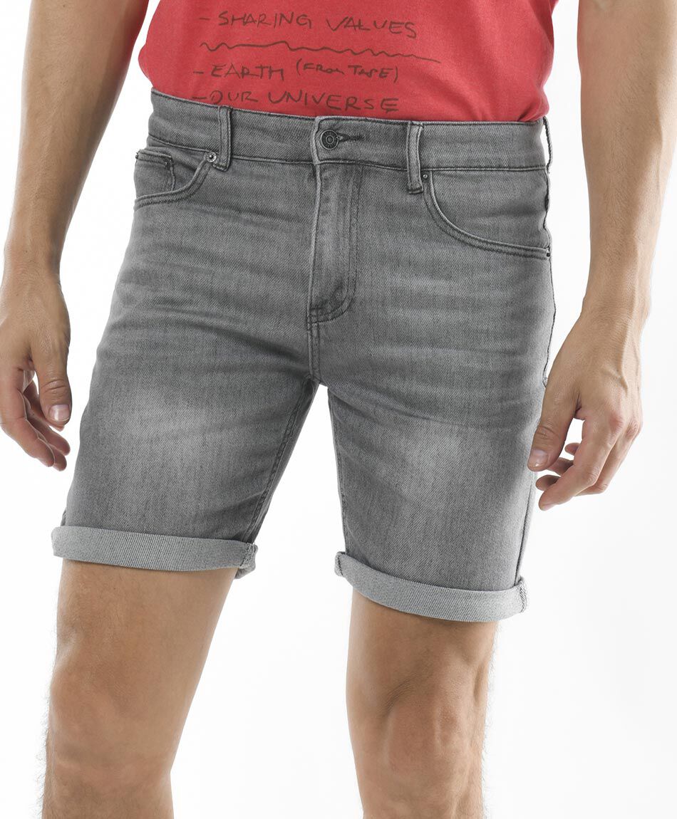 Bermuda hombre denim desgastado
