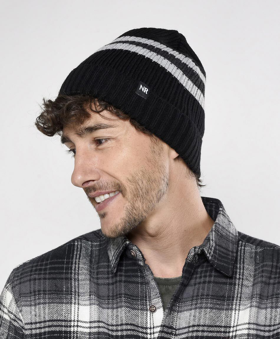 Gorro hombre forrado l&iacute;neas