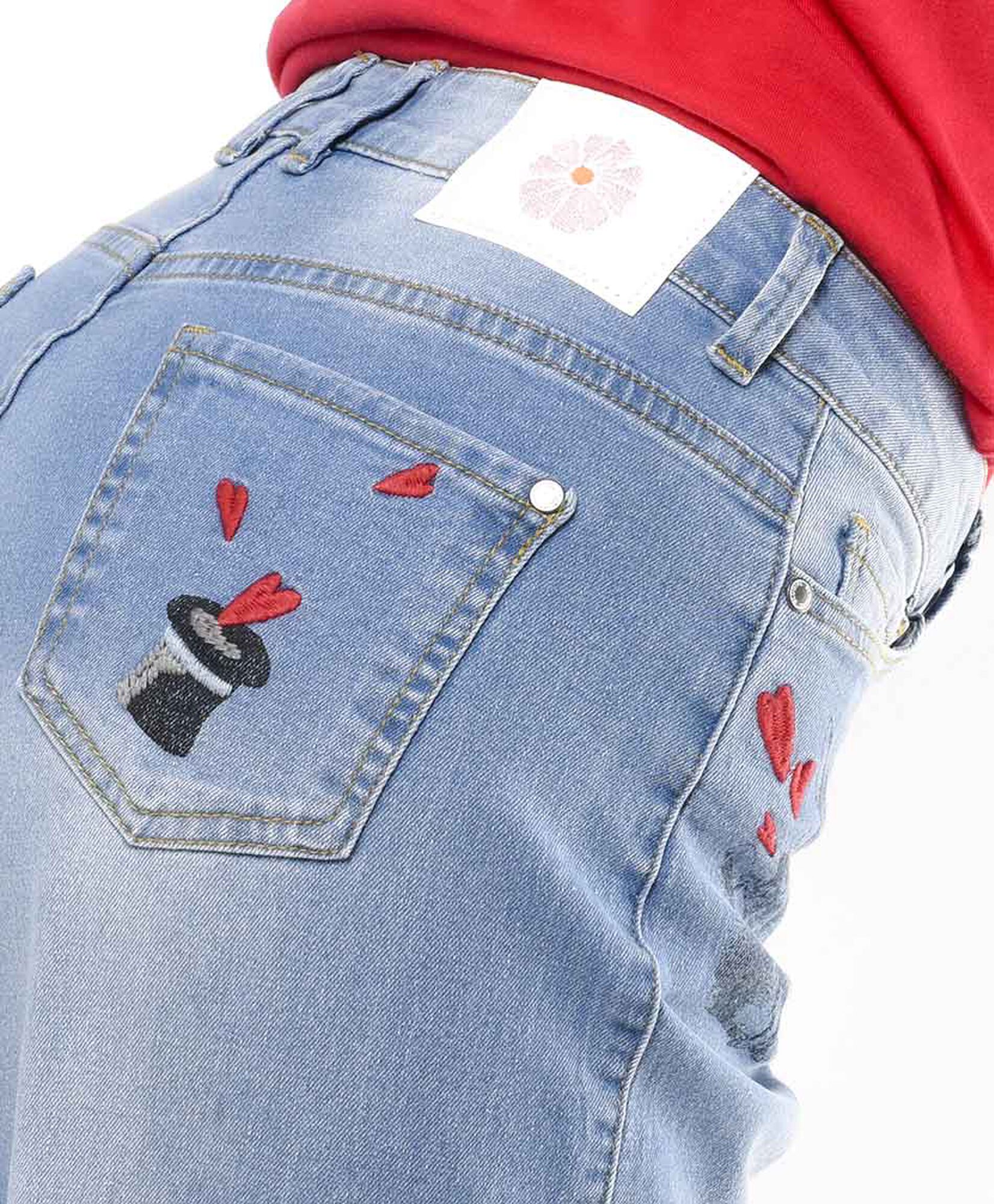 Jeans mujer estampado conejito wide Jeans mujer estampado conejito wide