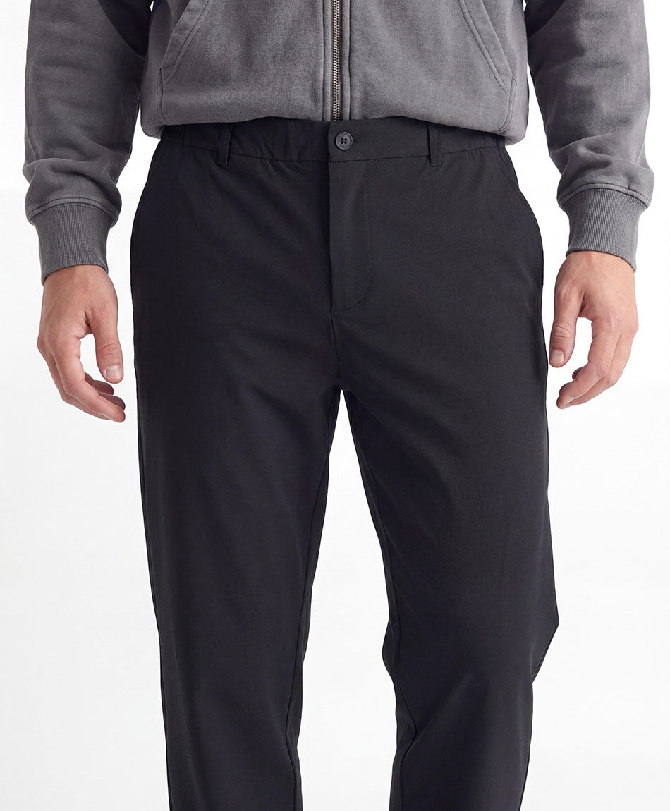 Pantal&oacute;n hombre ultra stretch negro