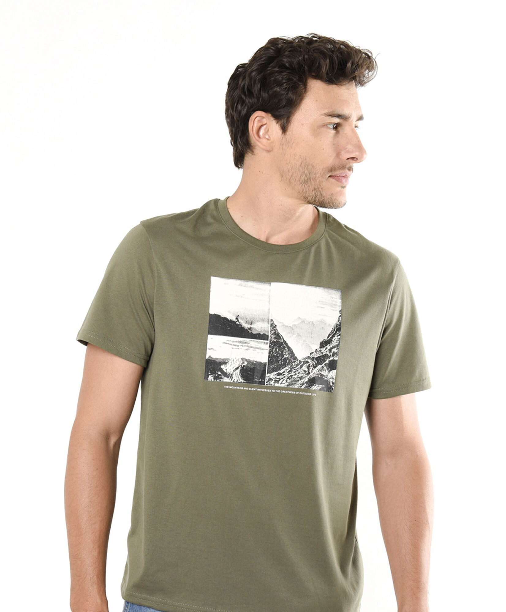 Polera deportiva hombre estampado montaña Polera deportiva hombre estampado montaña