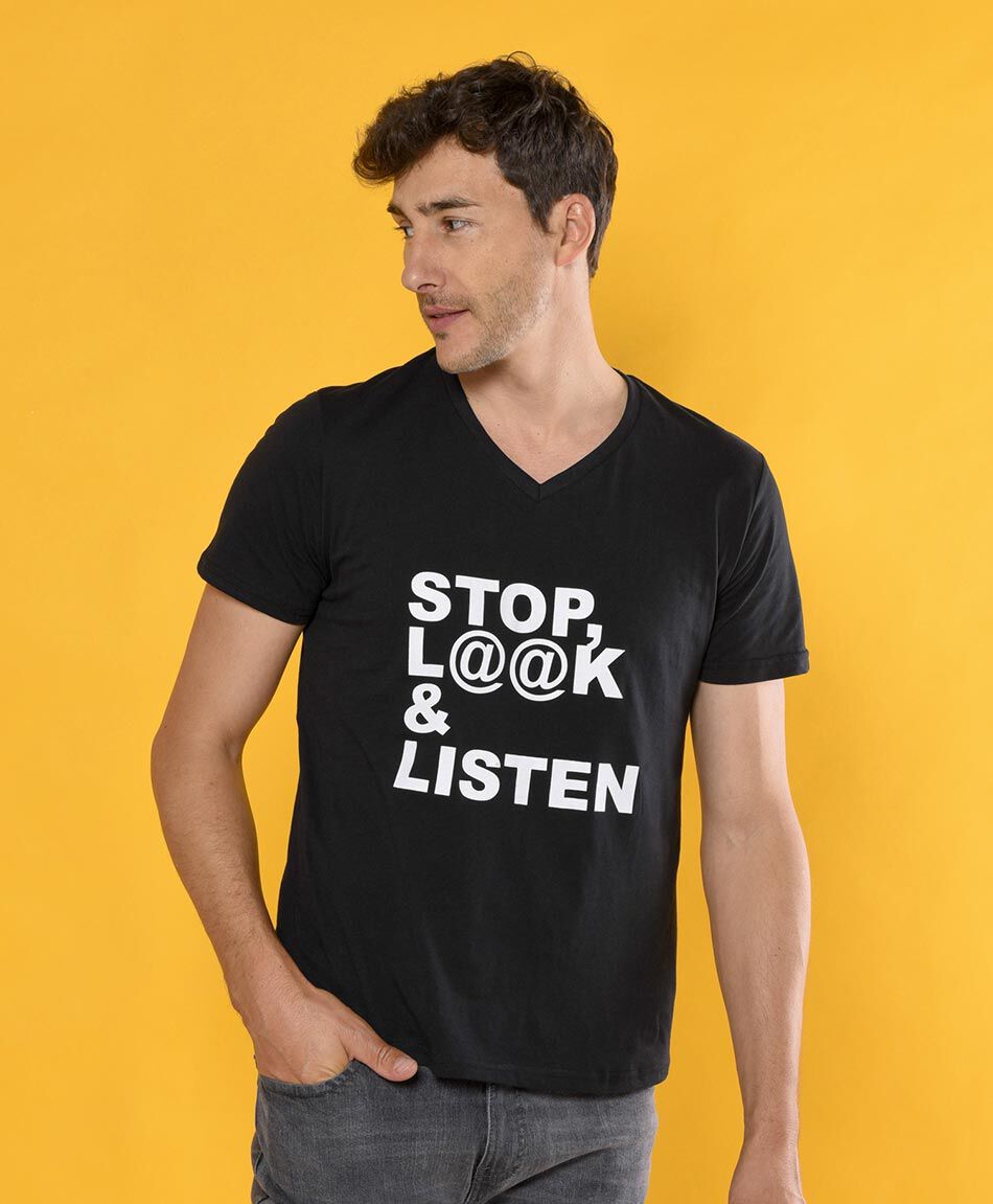 Polera hombre estampado frase