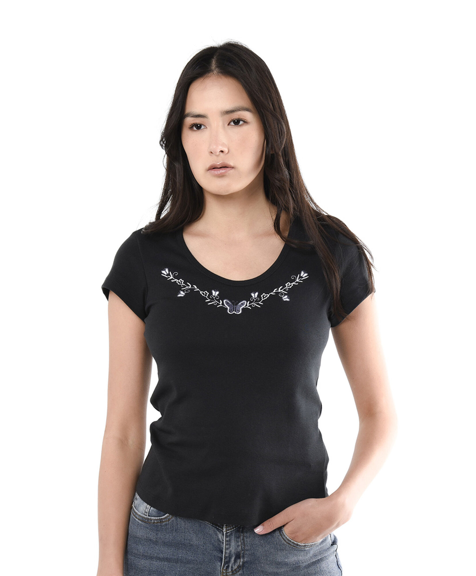 Polera mujer mariposa bordada Polera mujer mariposa bordada