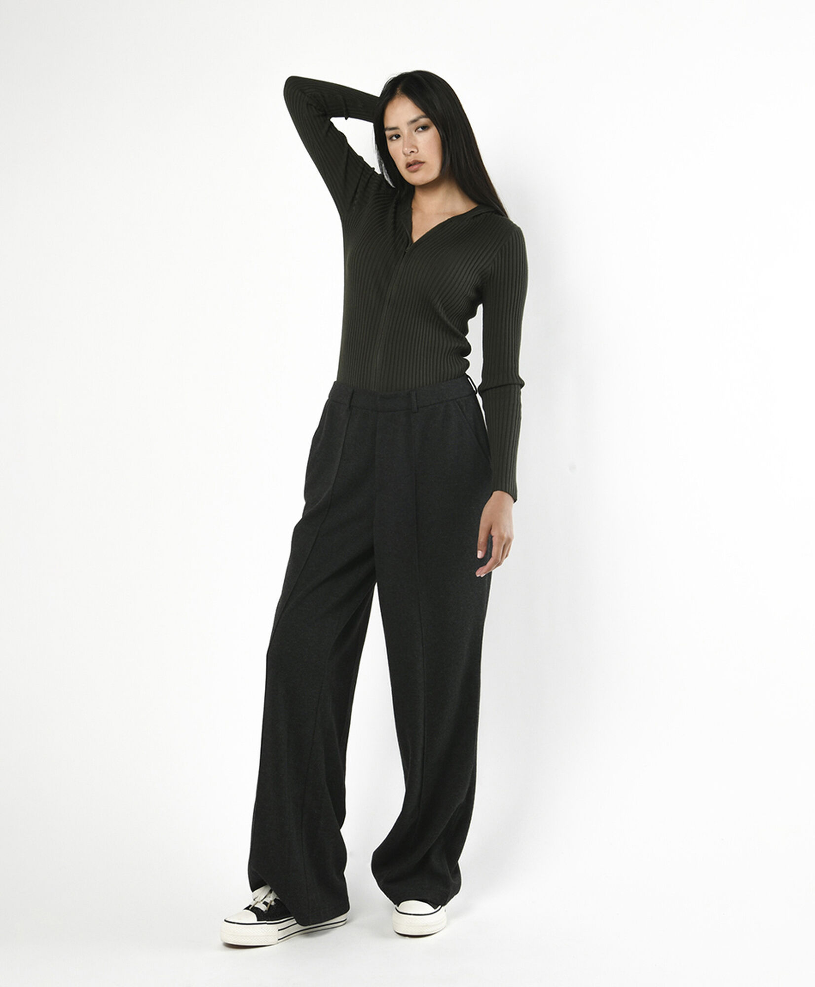 Pantalón mujer costuras wide Pantalón mujer costuras wide