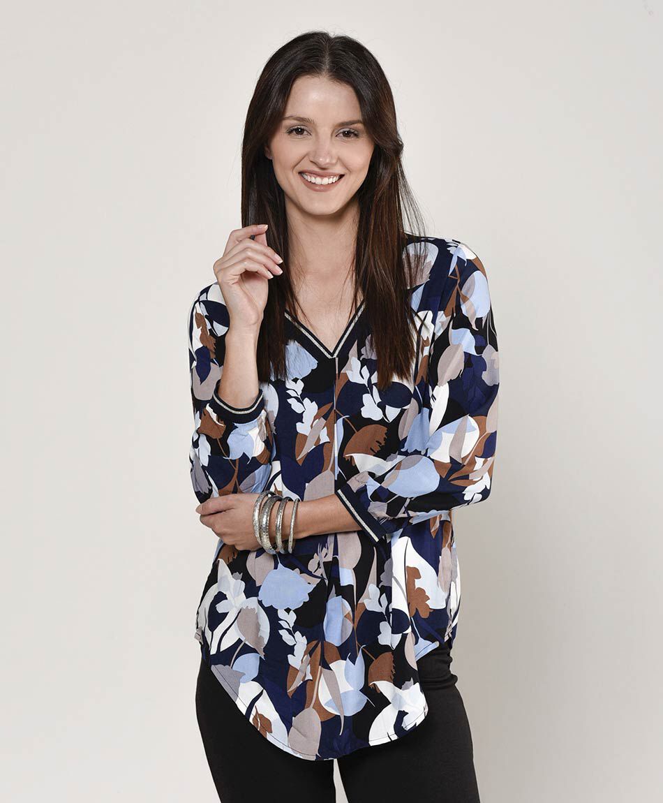 Blusa mujer floreada l&iacute;neas
