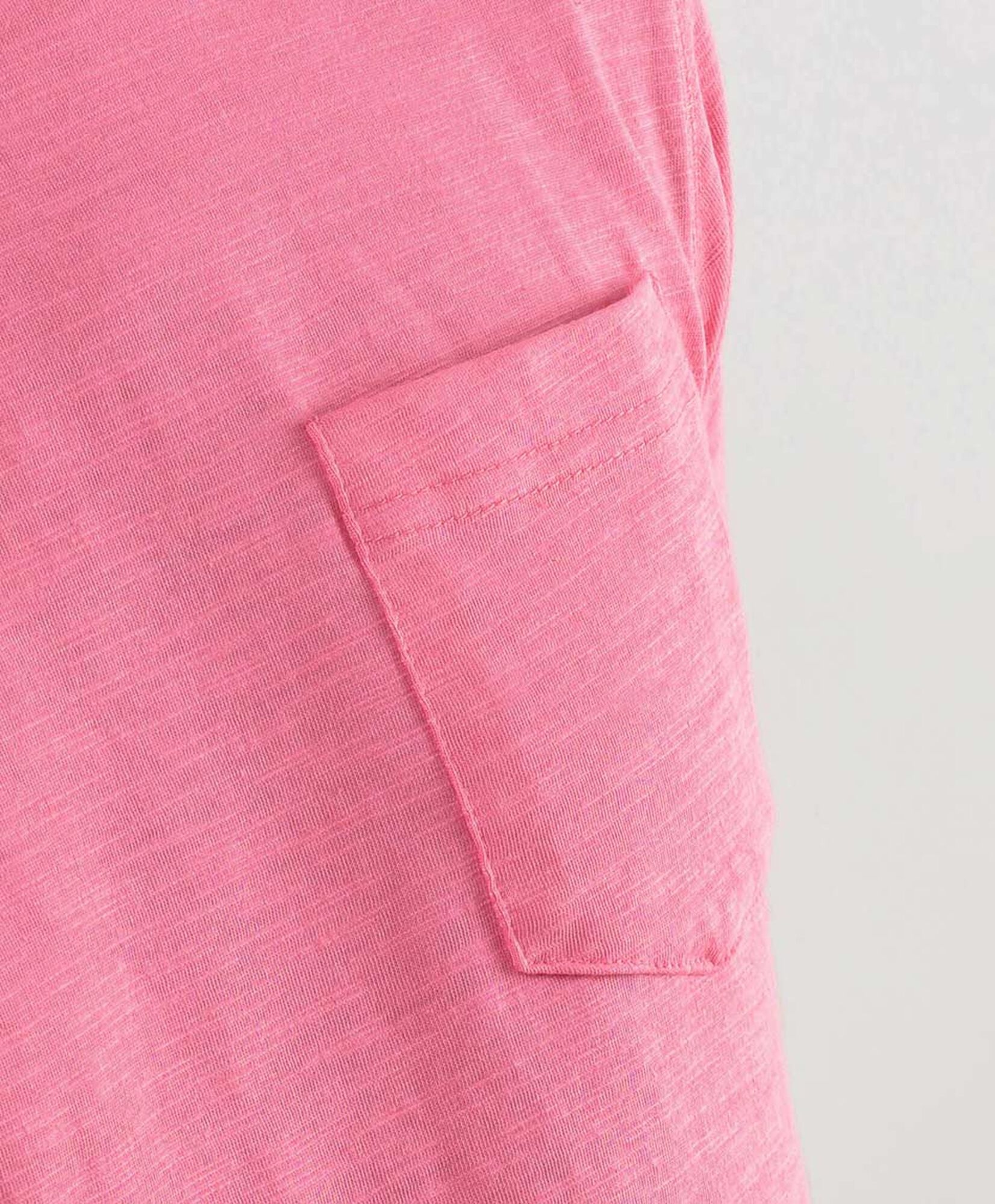 Polera hombre jaspeada bolsillo rosada Polera hombre jaspeada bolsillo rosada