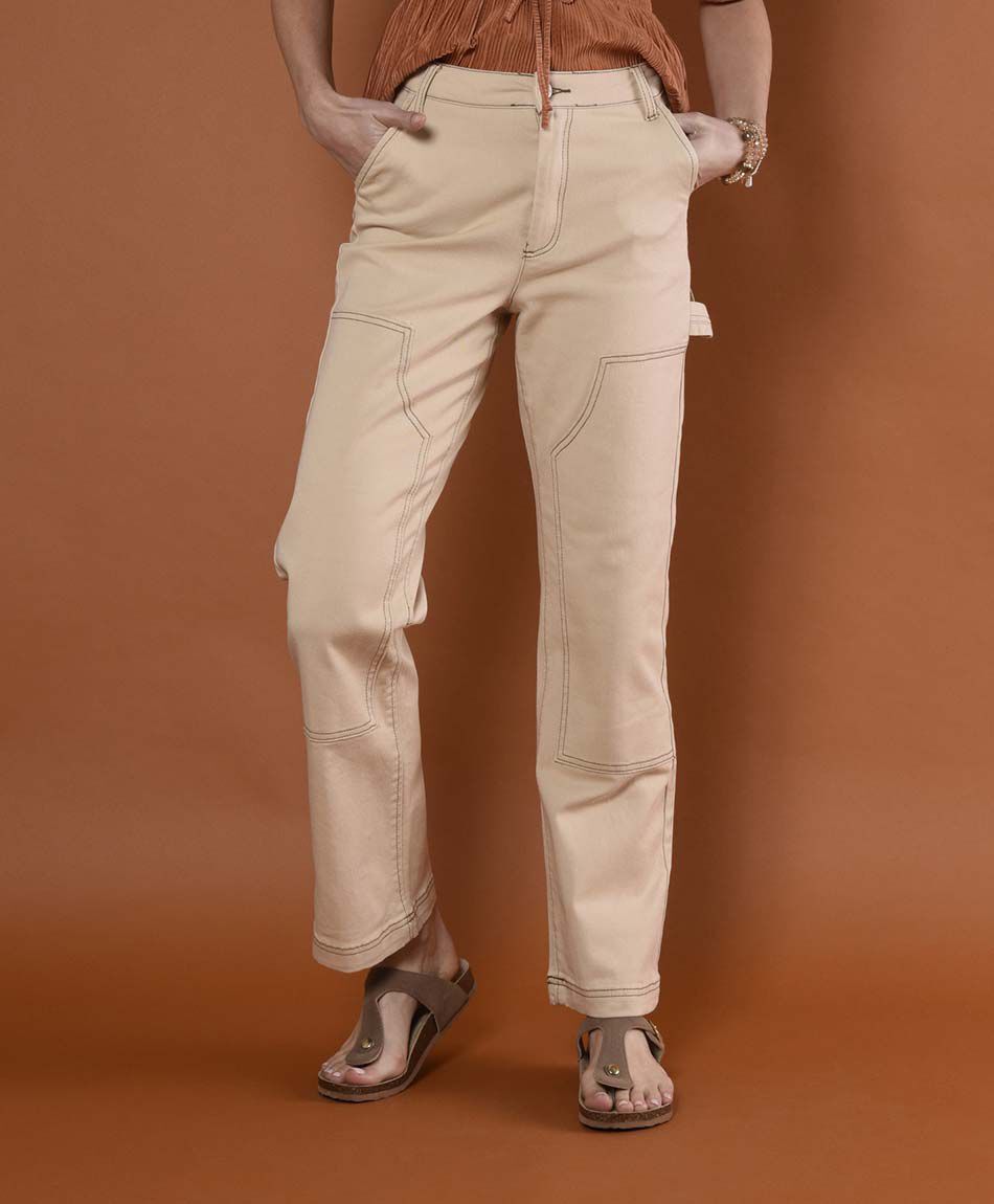 Pantal&oacute;n bordado tiro alto