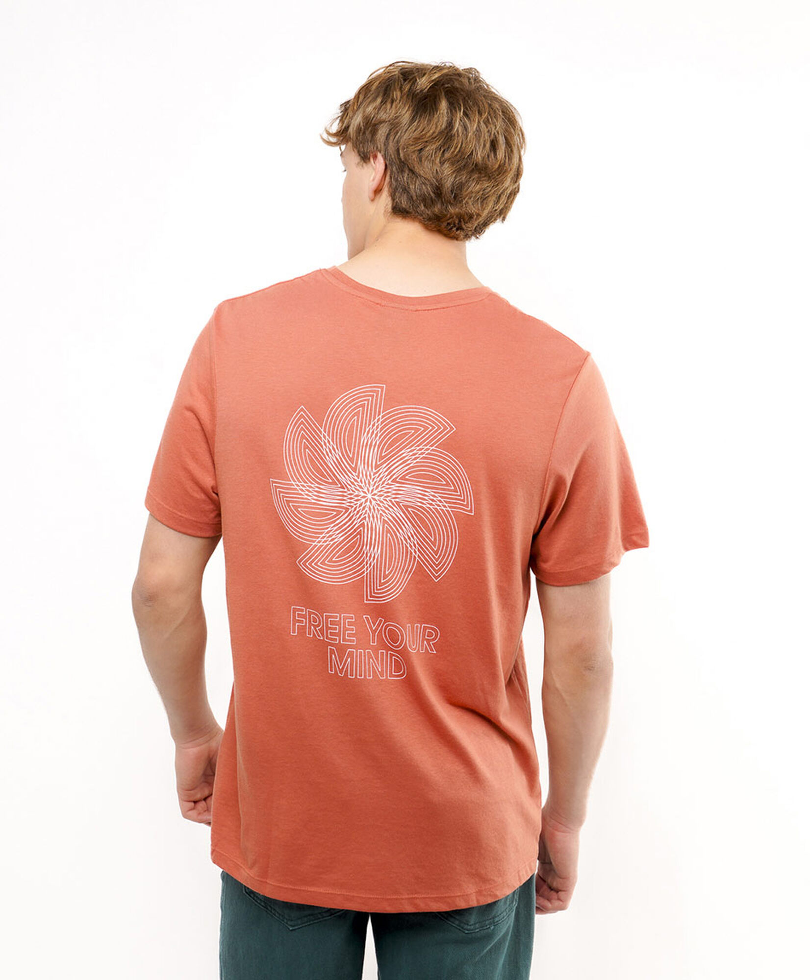 Polera hombre estampado doble free your mind Polera hombre estampado doble free your mind