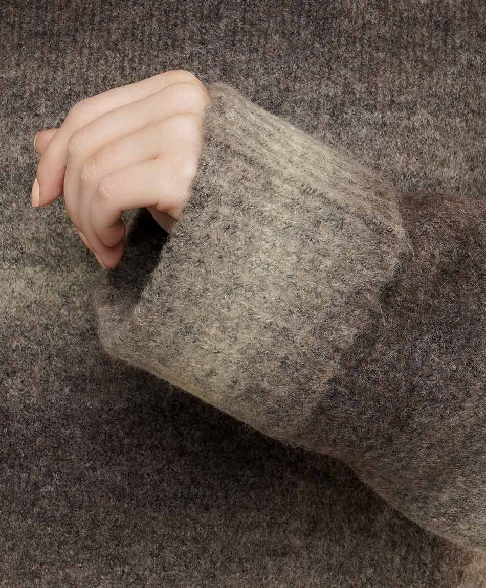 Sweater mujer l&iacute;neas degrad&eacute;