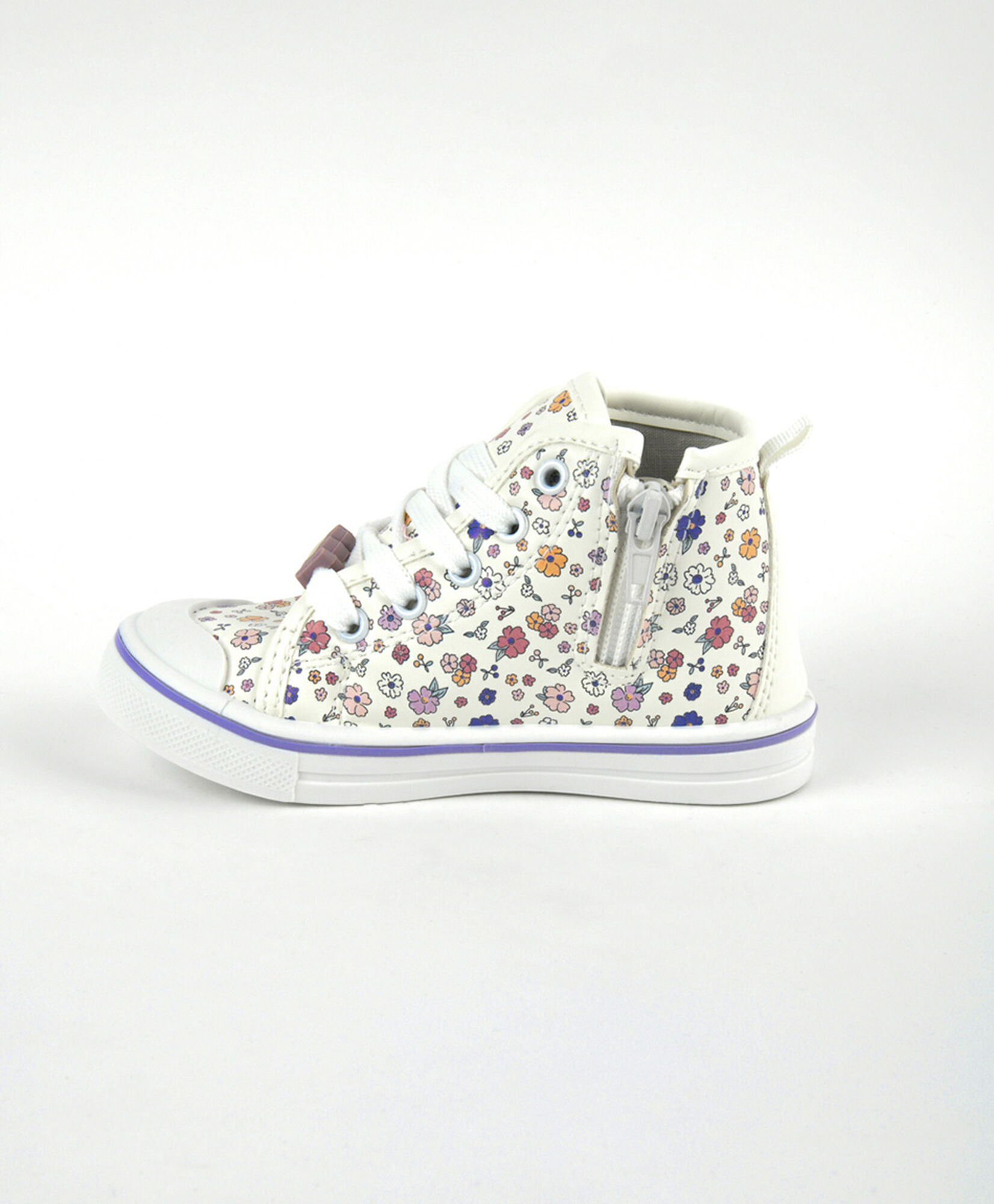 Zapatilla infantil (23 a 28) florcitas Zapatilla infantil (23 a 28) florcitas