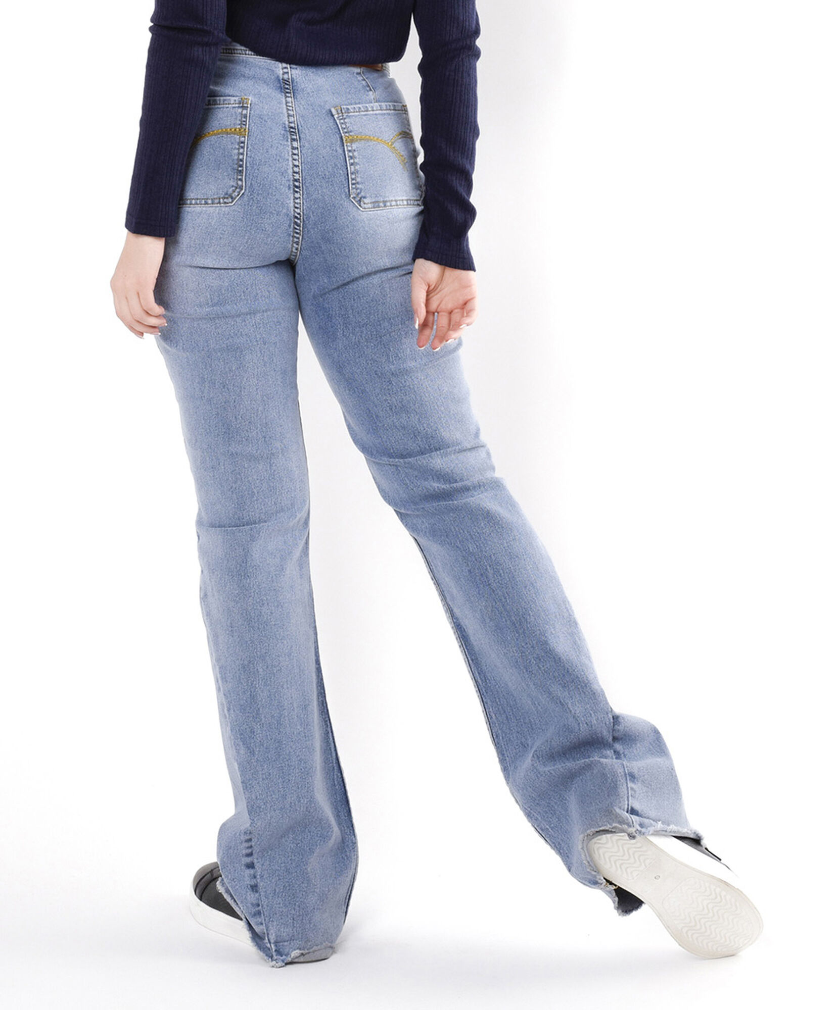 Jeans mujer botones flare Jeans mujer botones flare