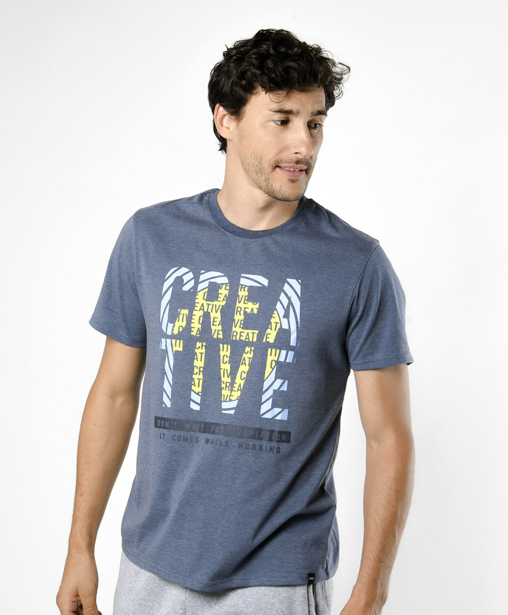 Polera deportiva hombre creative Polera deportiva hombre creative