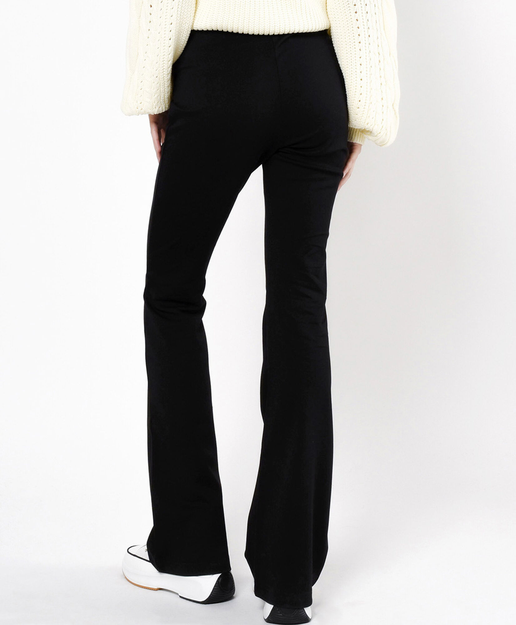 Pantalón mujer liso flare Pantalón mujer liso flare