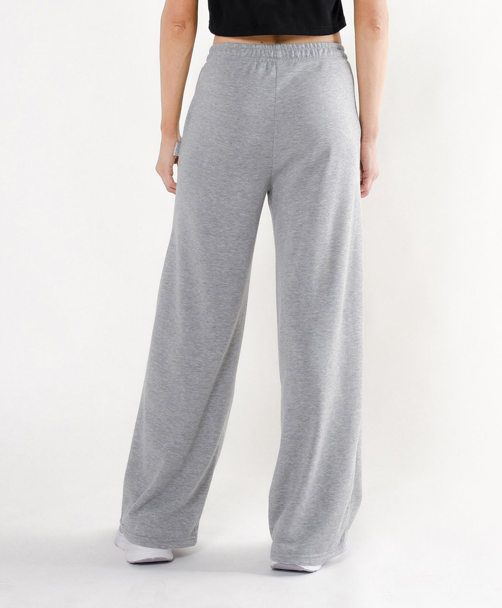 Pantalón deportivo mujer pliegues Pantalón deportivo mujer pliegues