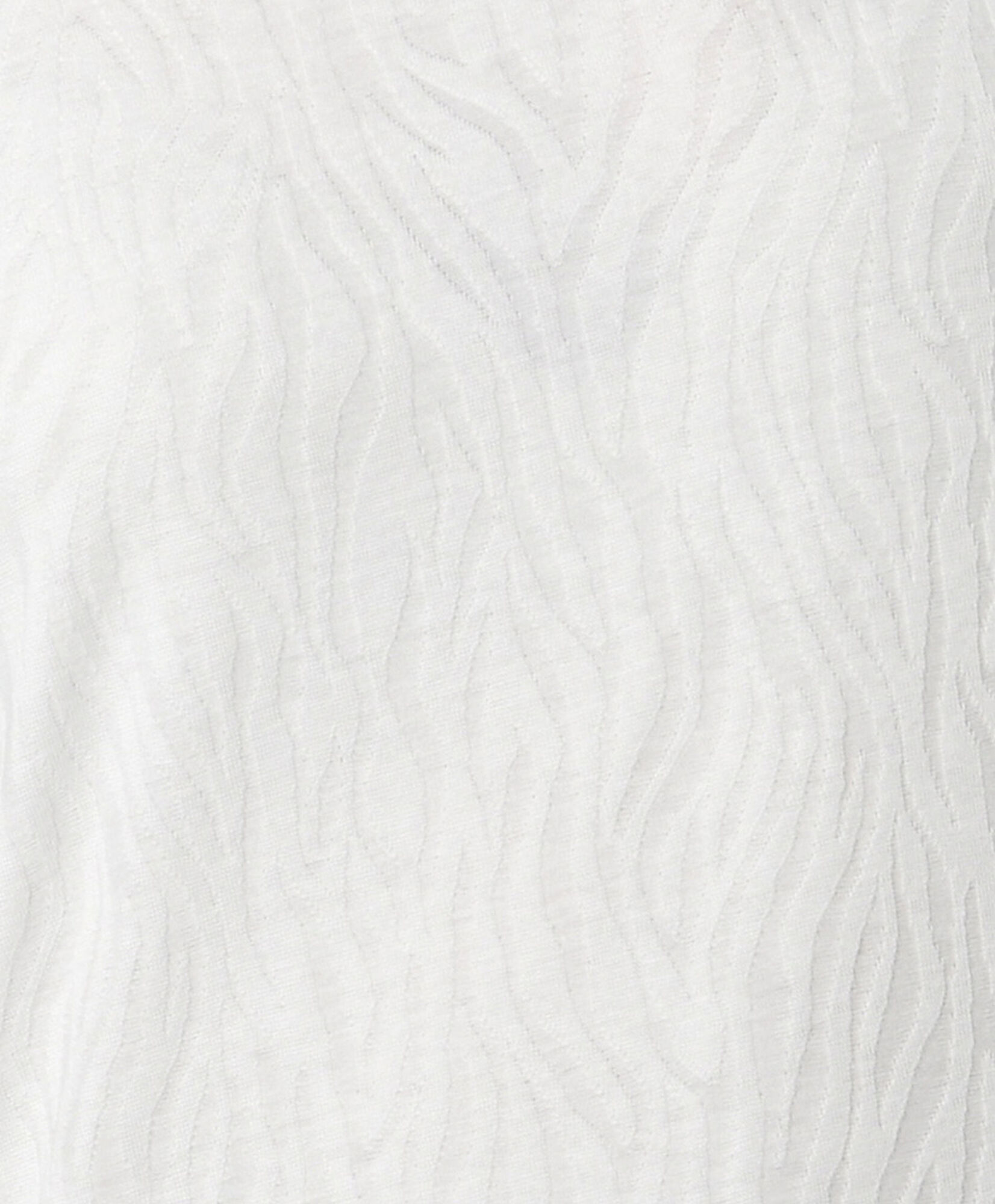 Polera mujer textura animal print blanca Polera mujer textura animal print blanca
