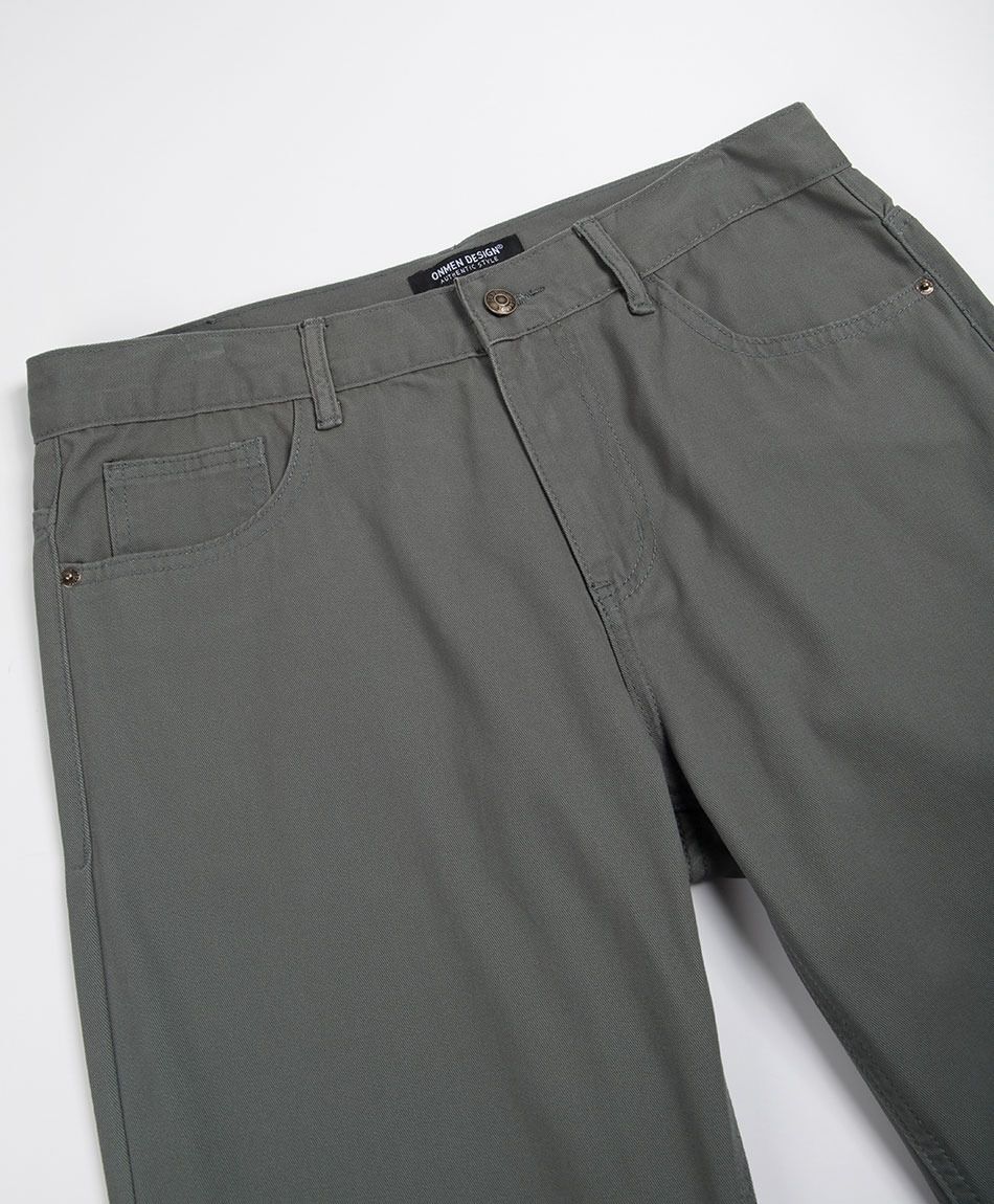 Pantal&oacute;n hombre b&aacute;sico verde