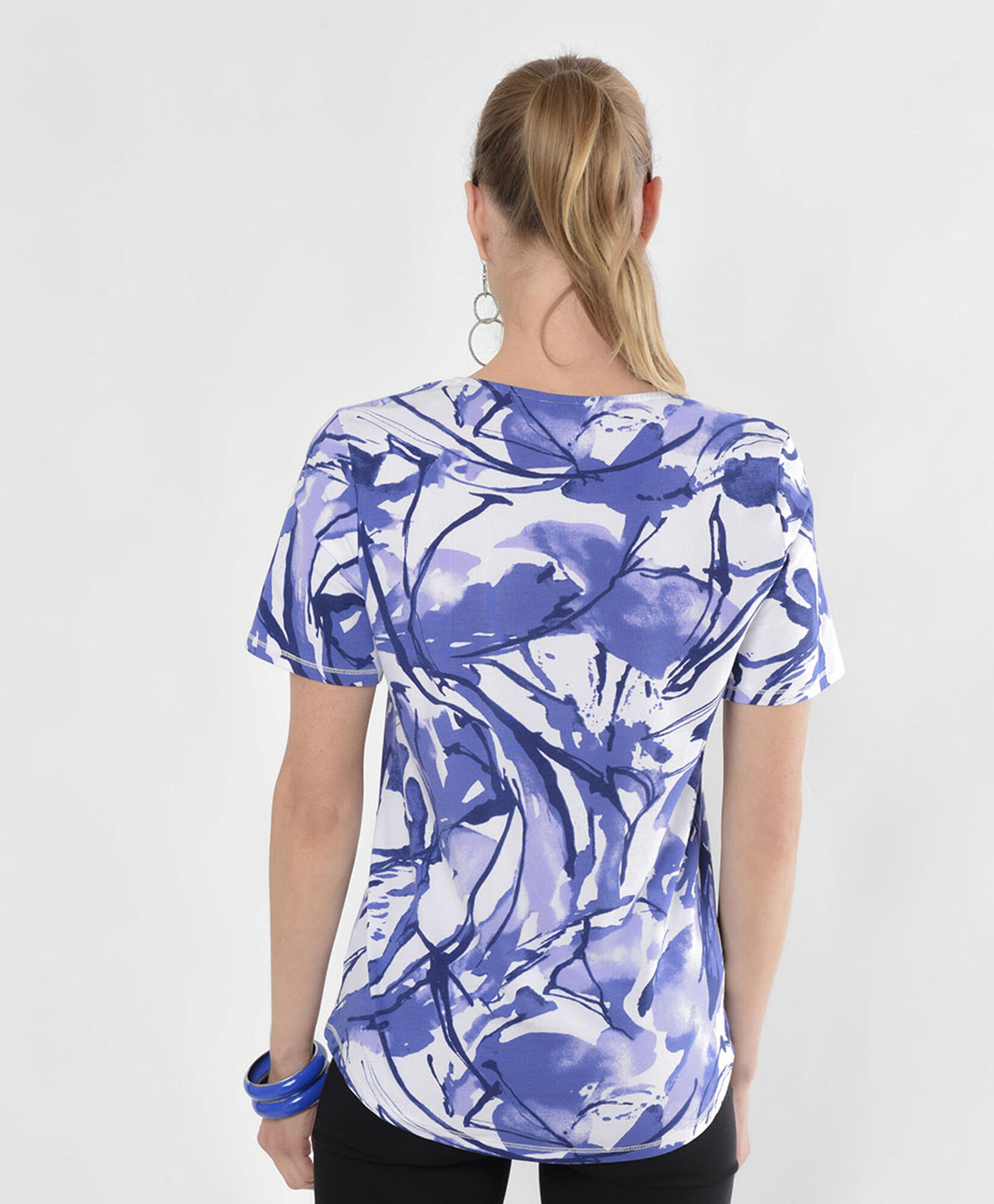 Polera mujer estampado acuarela Polera mujer estampado acuarela