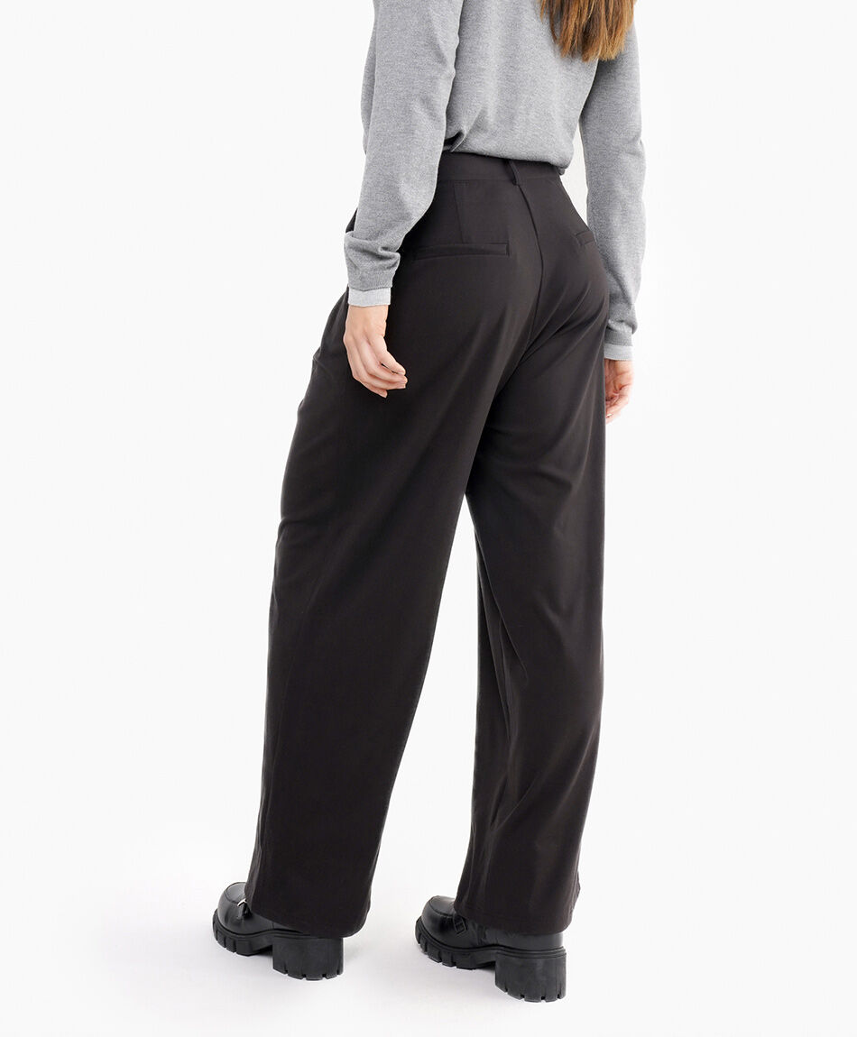 Pantal&oacute;n mujer urbano vers&aacute;til