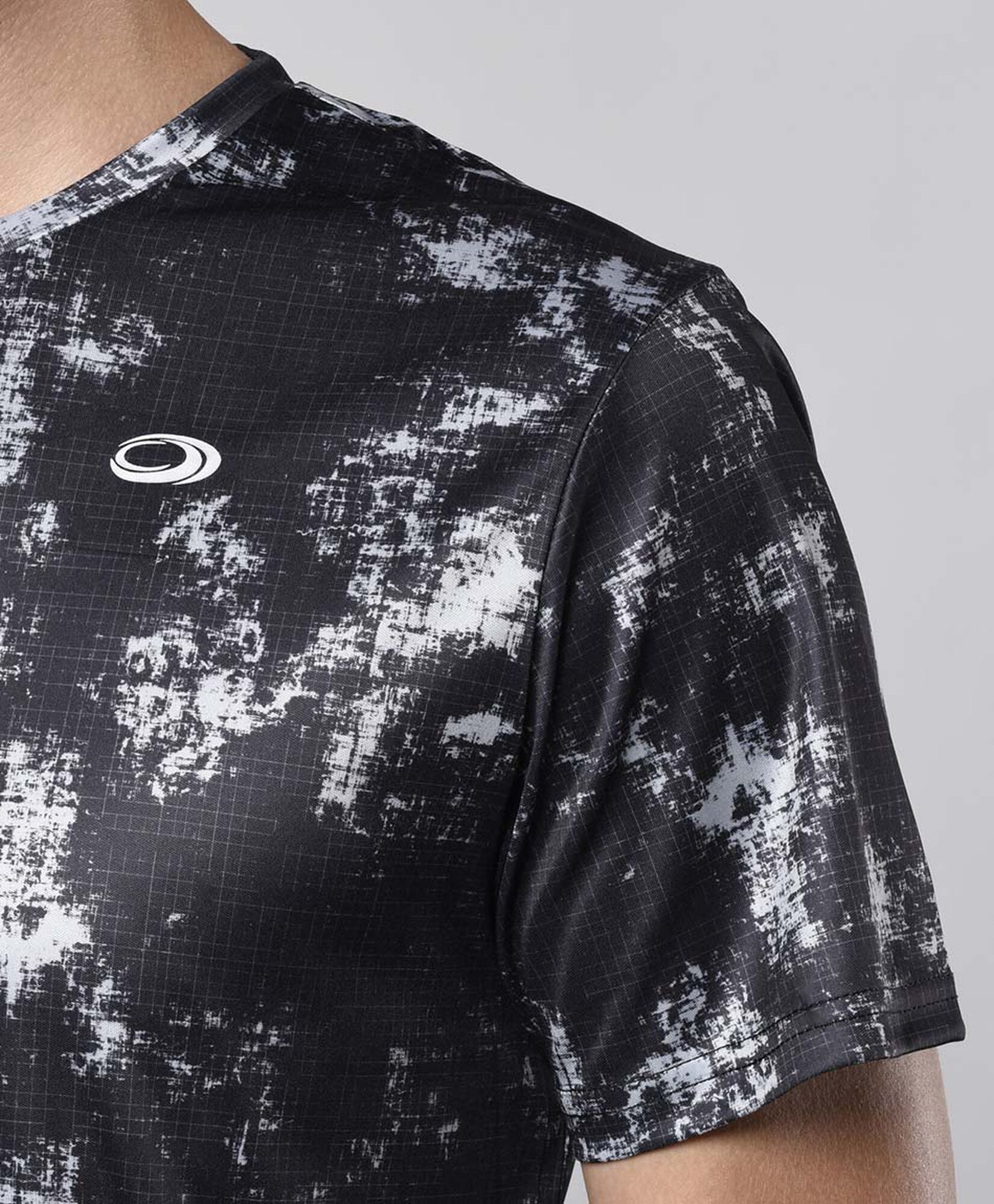 Polera deportiva hombre tie dye Polera deportiva hombre tie dye