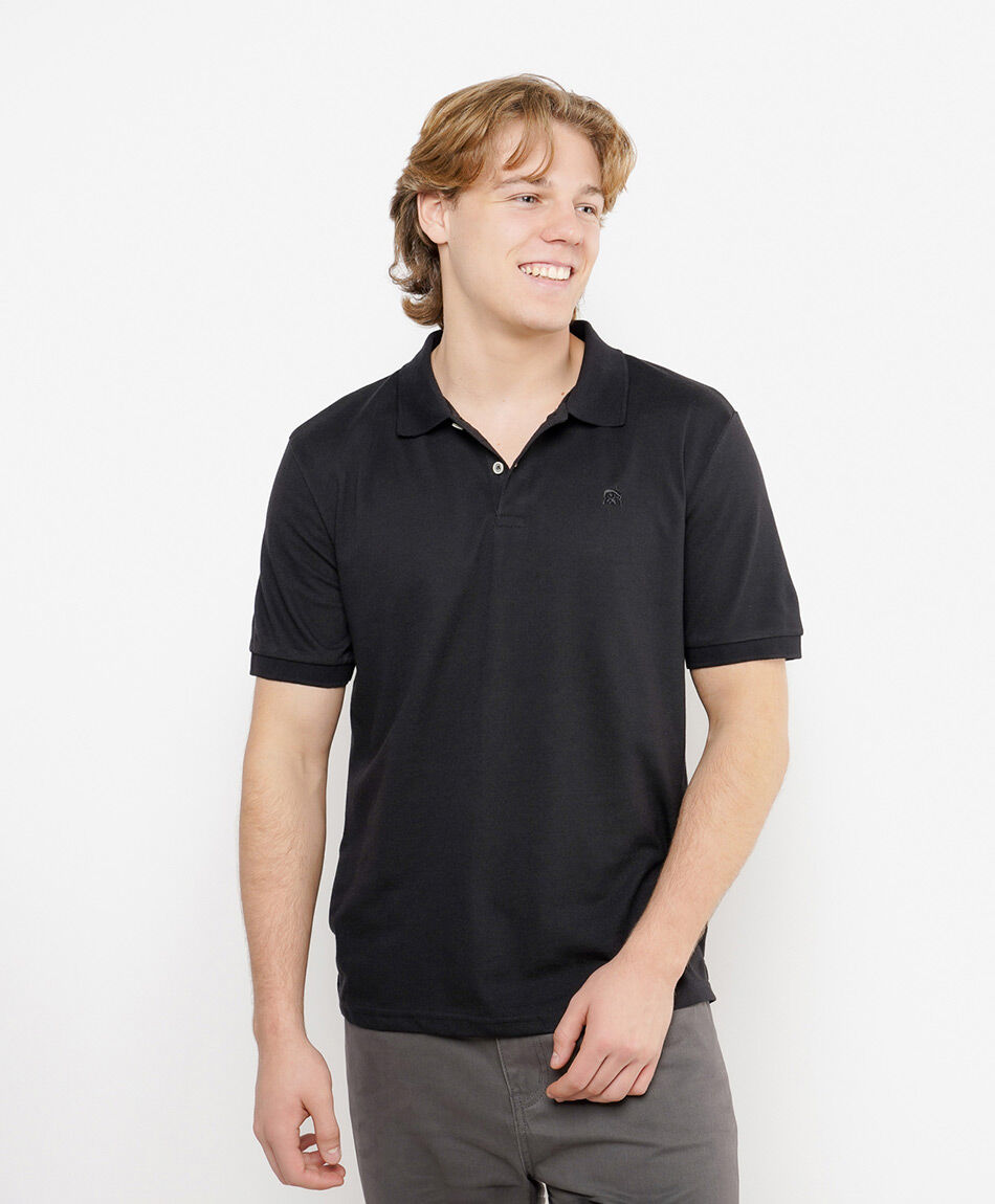 Polera hombre lisa cuello piqu&eacute;