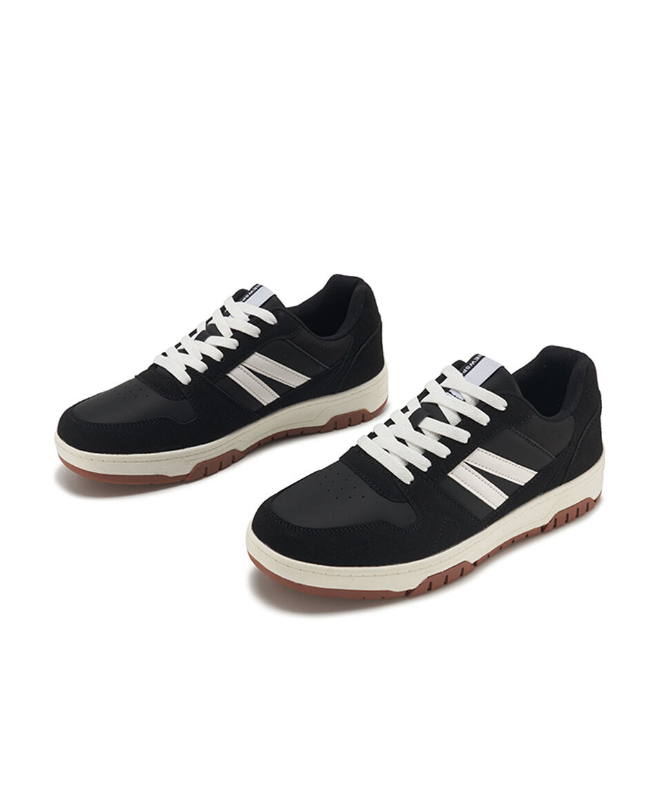 Zapatilla hombre moda l&iacute;neas