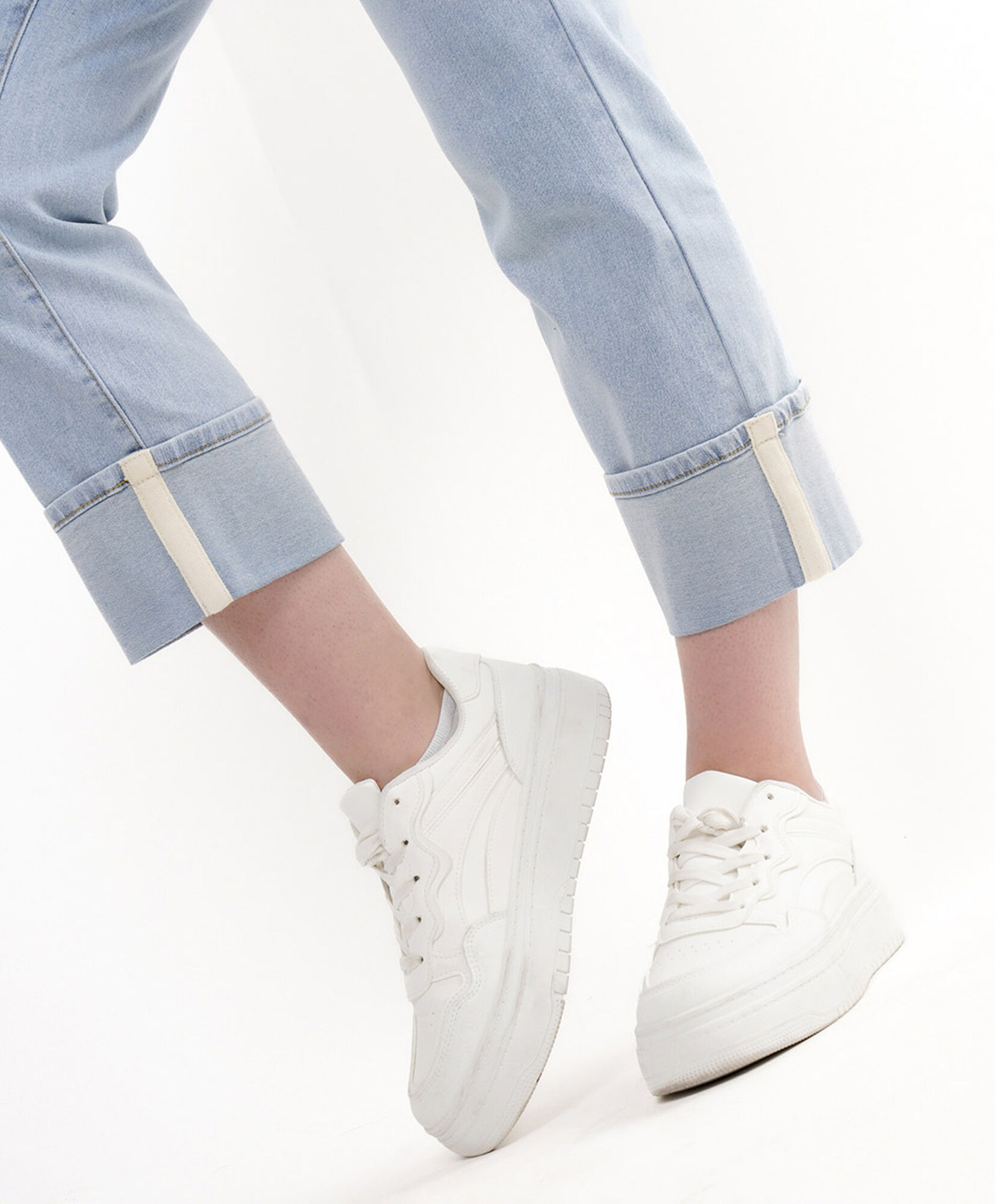 Jeans mujer detalle basta Jeans mujer detalle basta