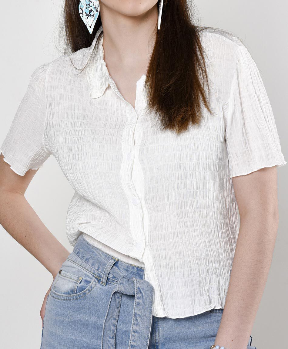 Blusa manga corta cuello camisero