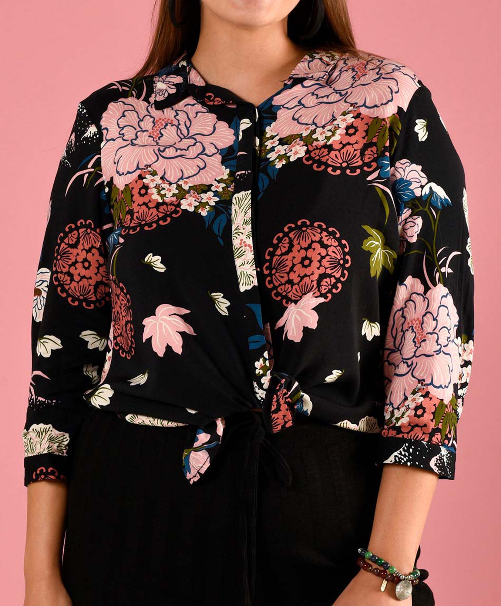 Blusa oriental Blusa oriental