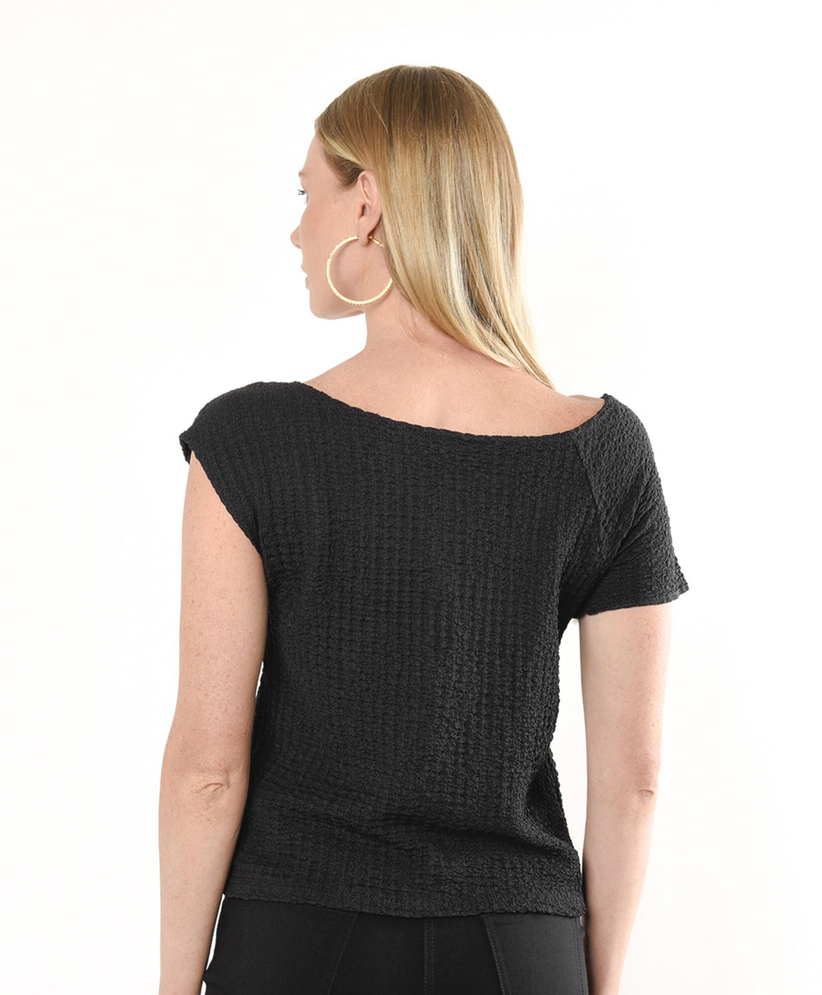 Polera mujer cuello asimétrico Polera mujer cuello asimétrico