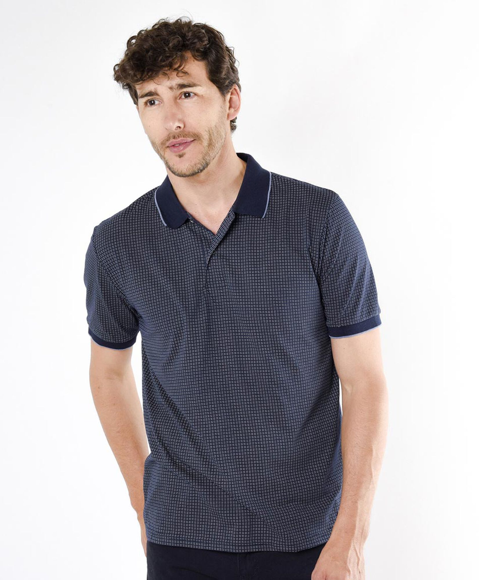Polera hombre cuadritos cuello piqué Polera hombre cuadritos cuello piqué