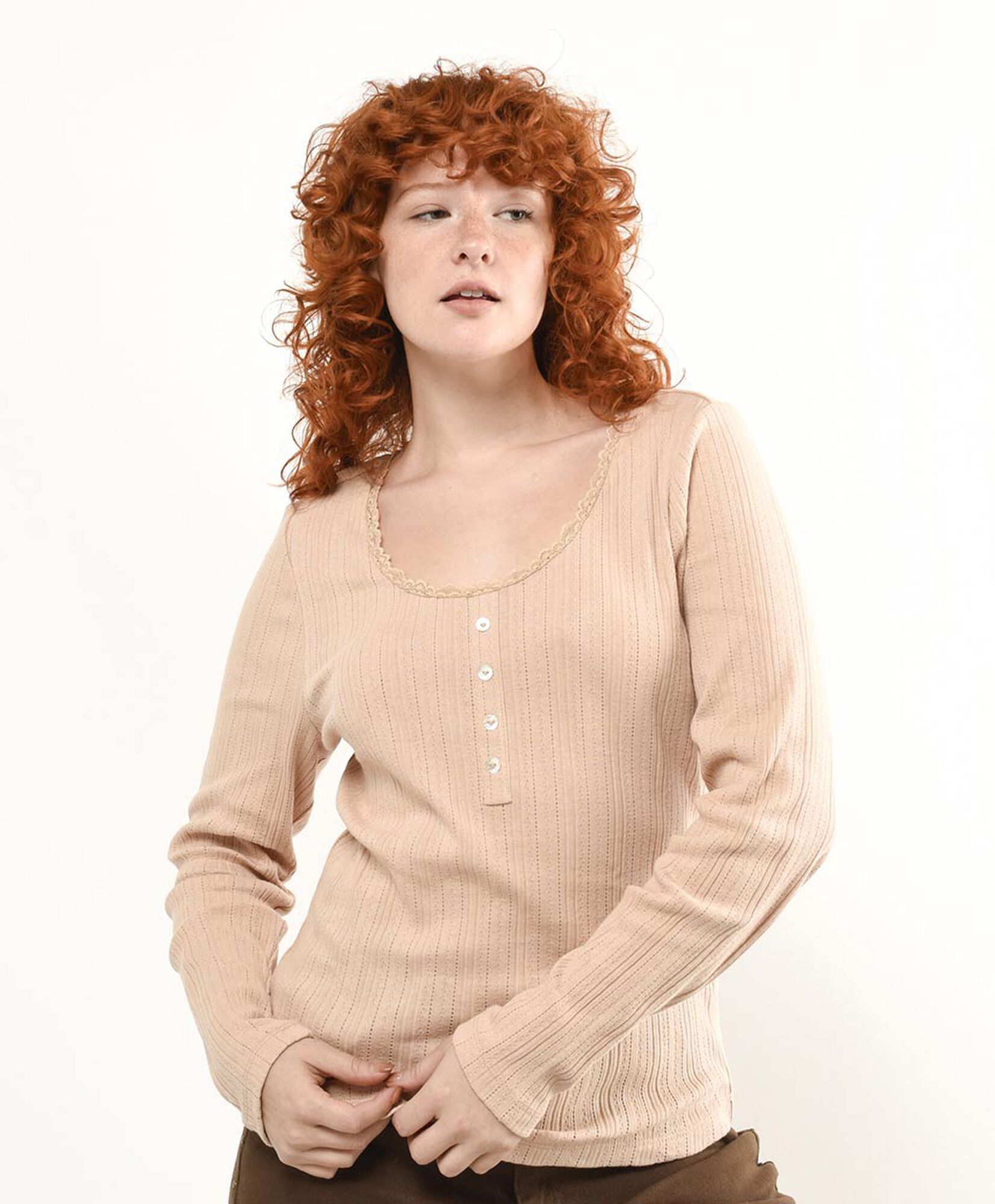 Polera mujer encaje botones Polera mujer encaje botones