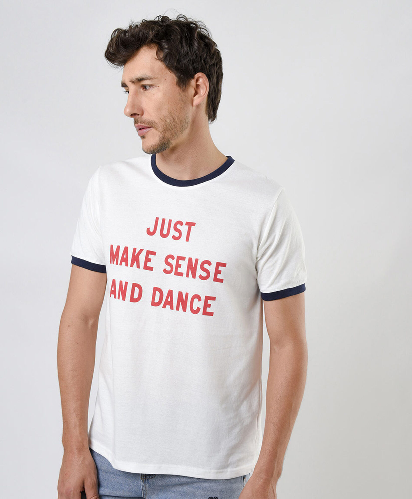 Polera hombre bicolor dance Polera hombre bicolor dance