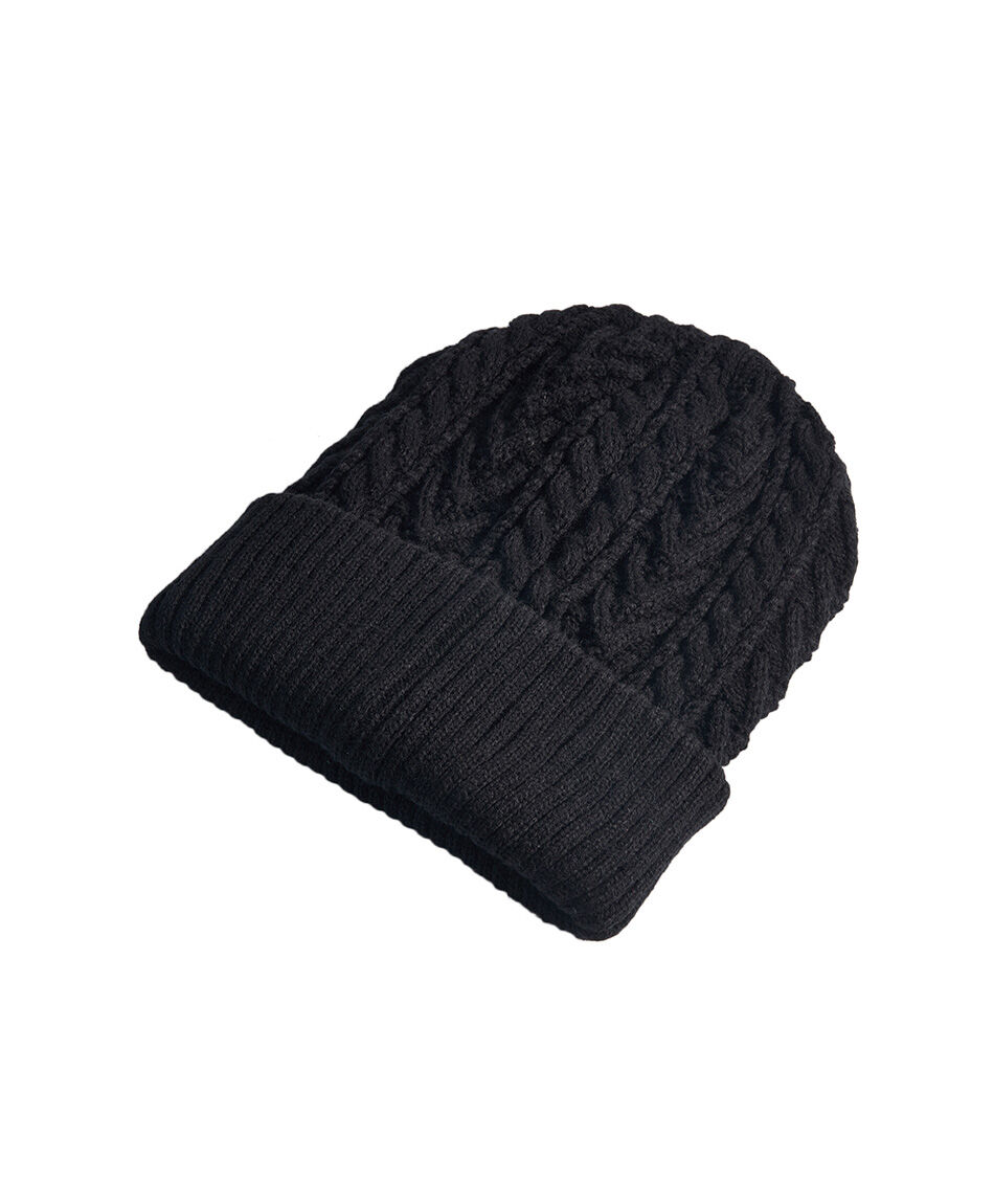 Gorro hombre tejido de trenzas