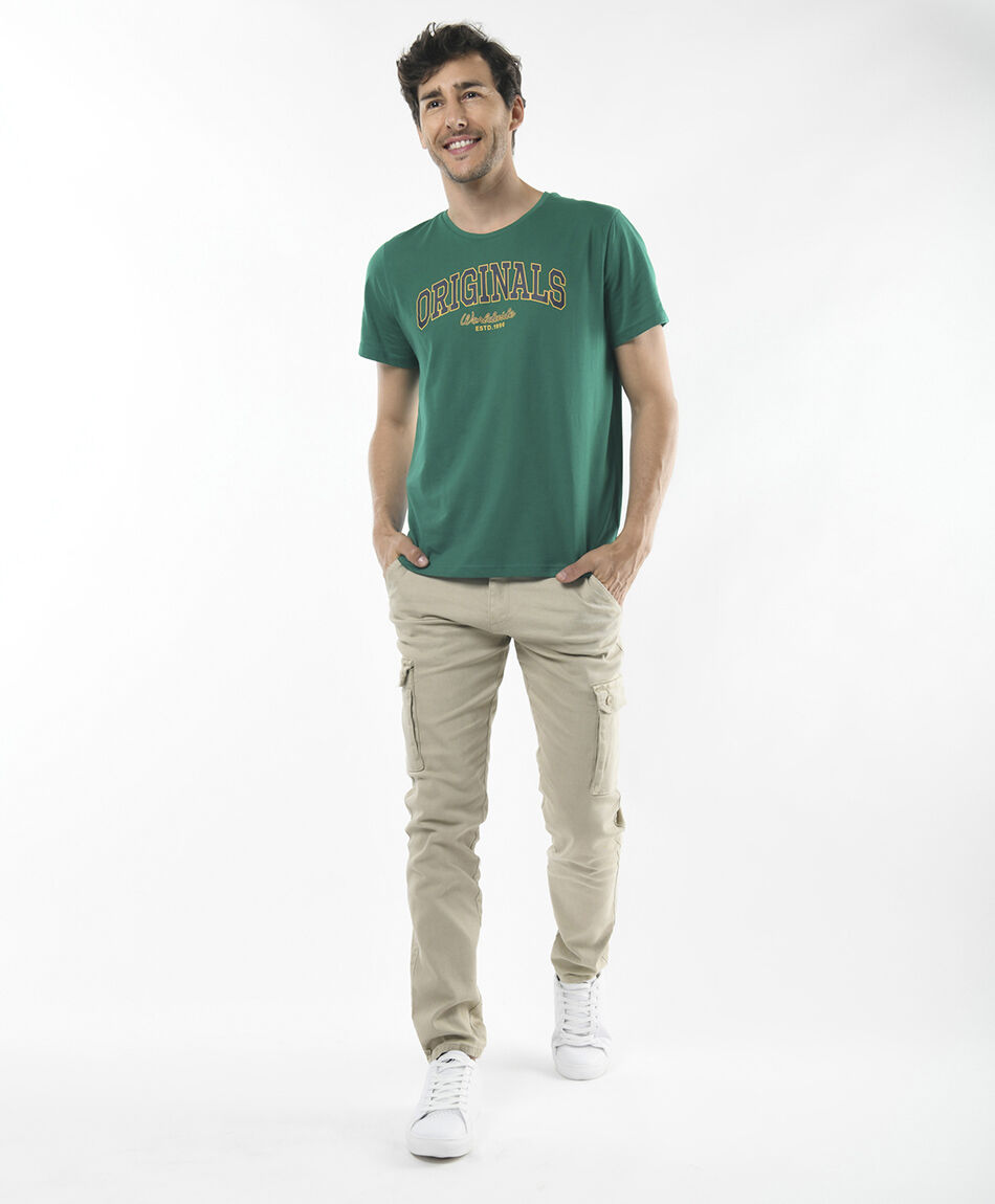 Pantal&oacute;n hombre cargo liso skinny fit
