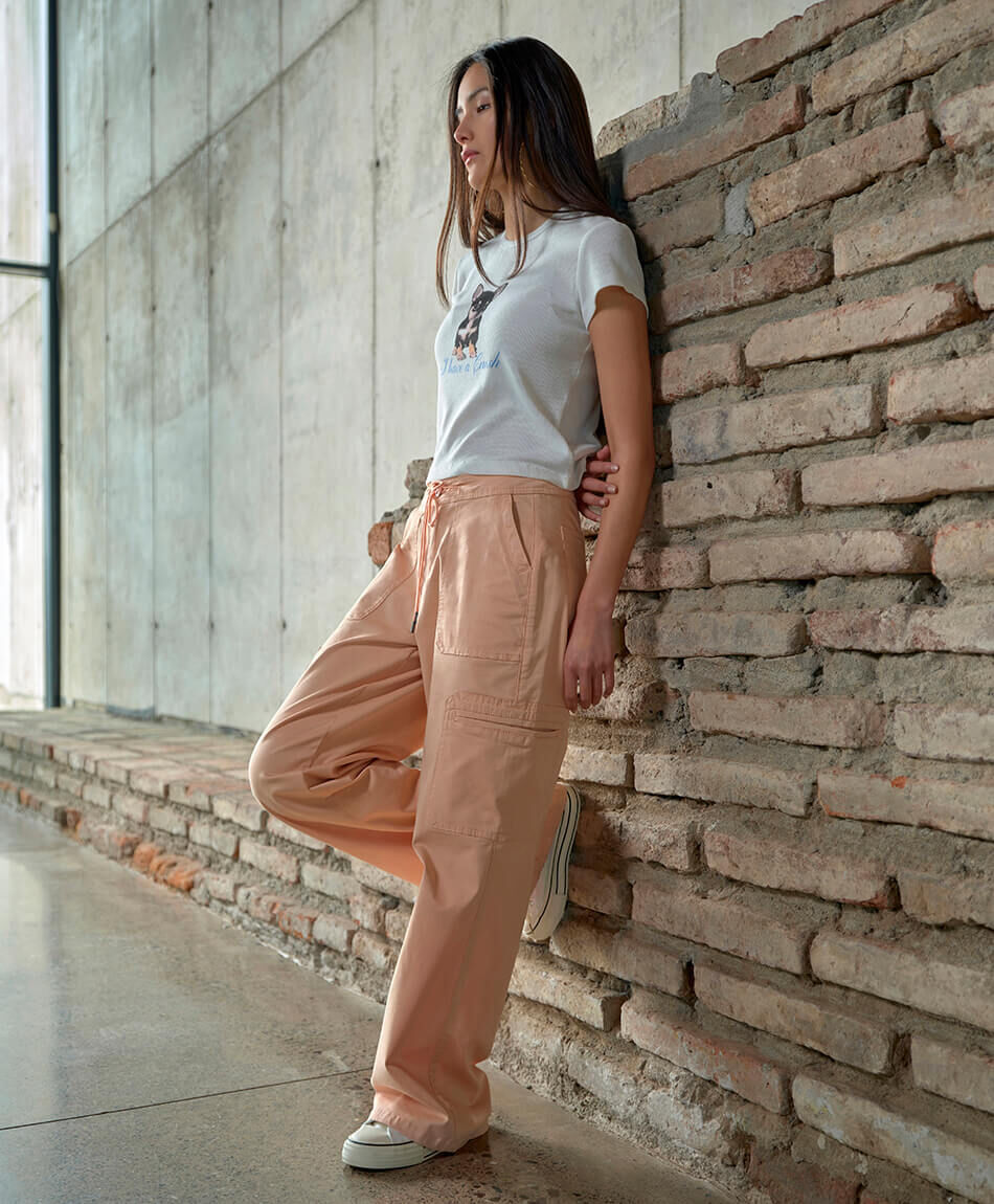 Pantalón mujer cargo con cordón