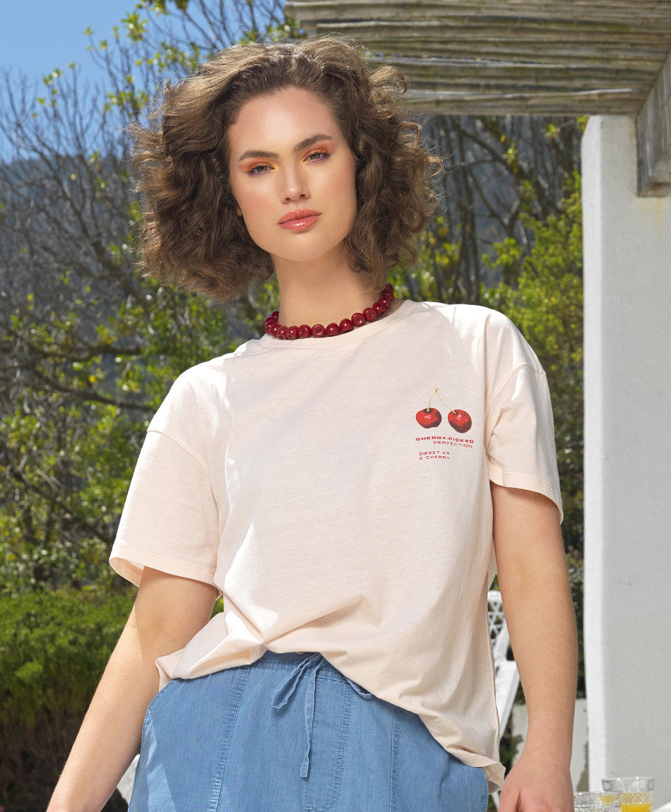Polera mujer doble estampado cerezas