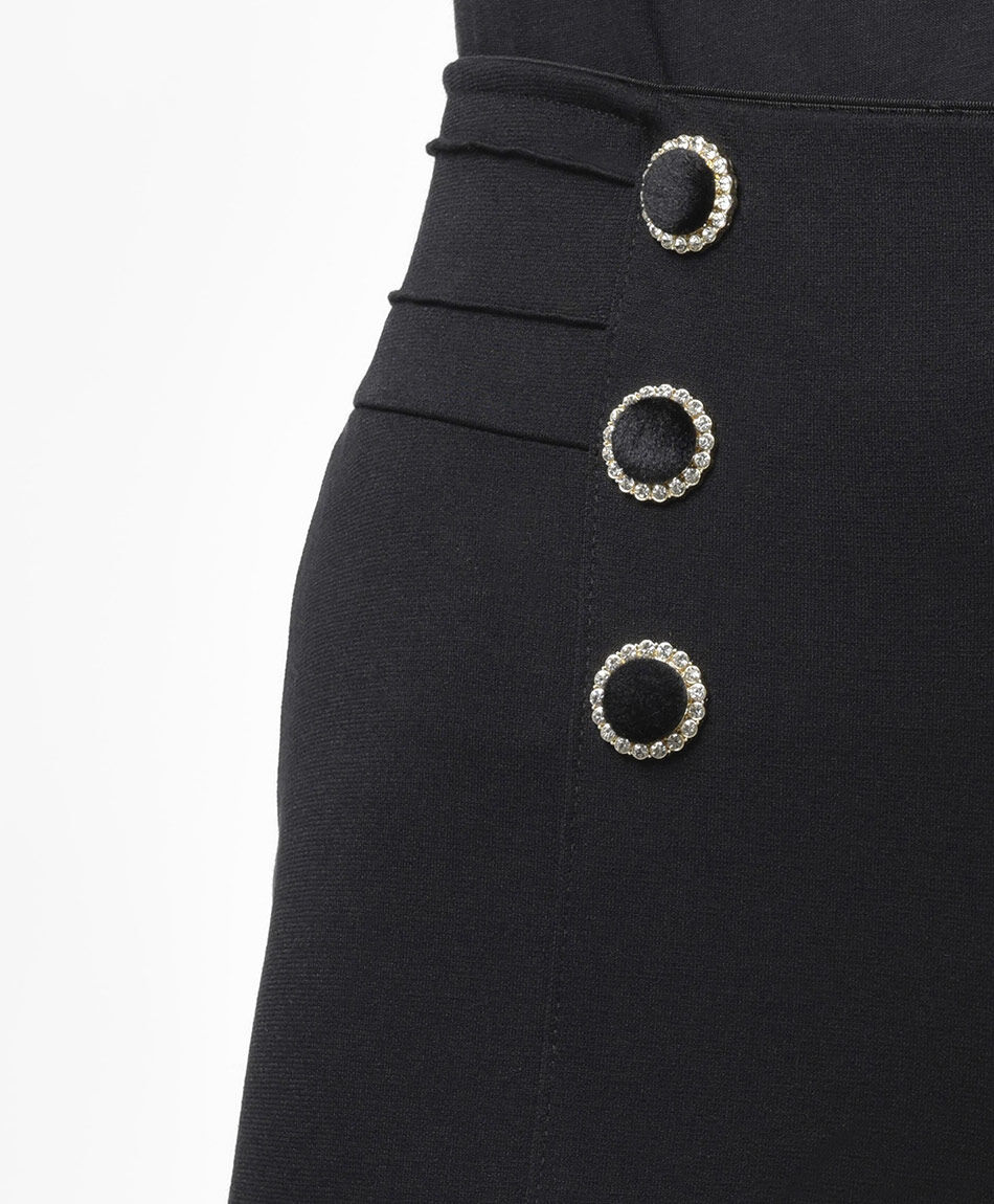 Pantal&oacute;n mujer botones skinny fit