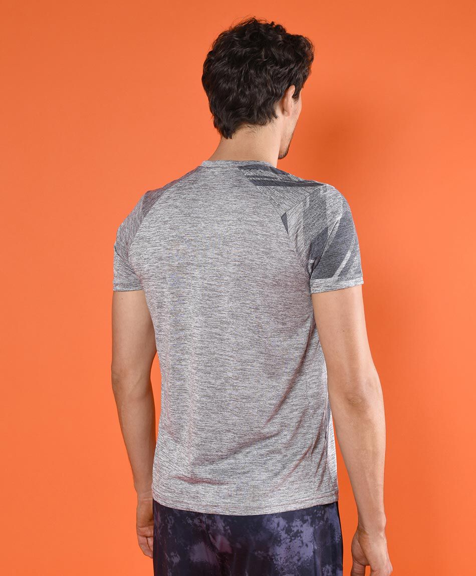 Polera deportiva manga corta cuello redondo