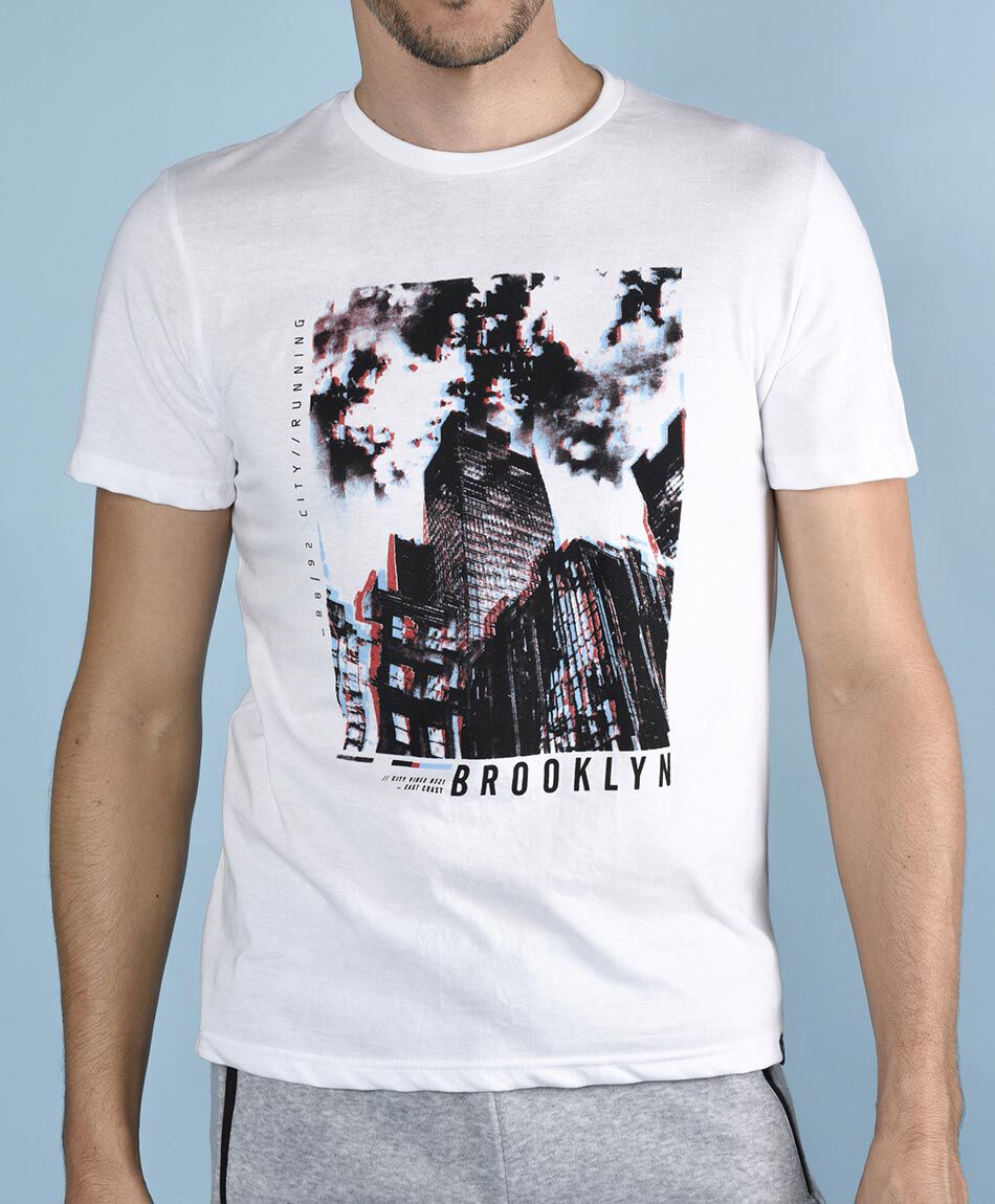 Polera deportiva manga corta cuello redondo