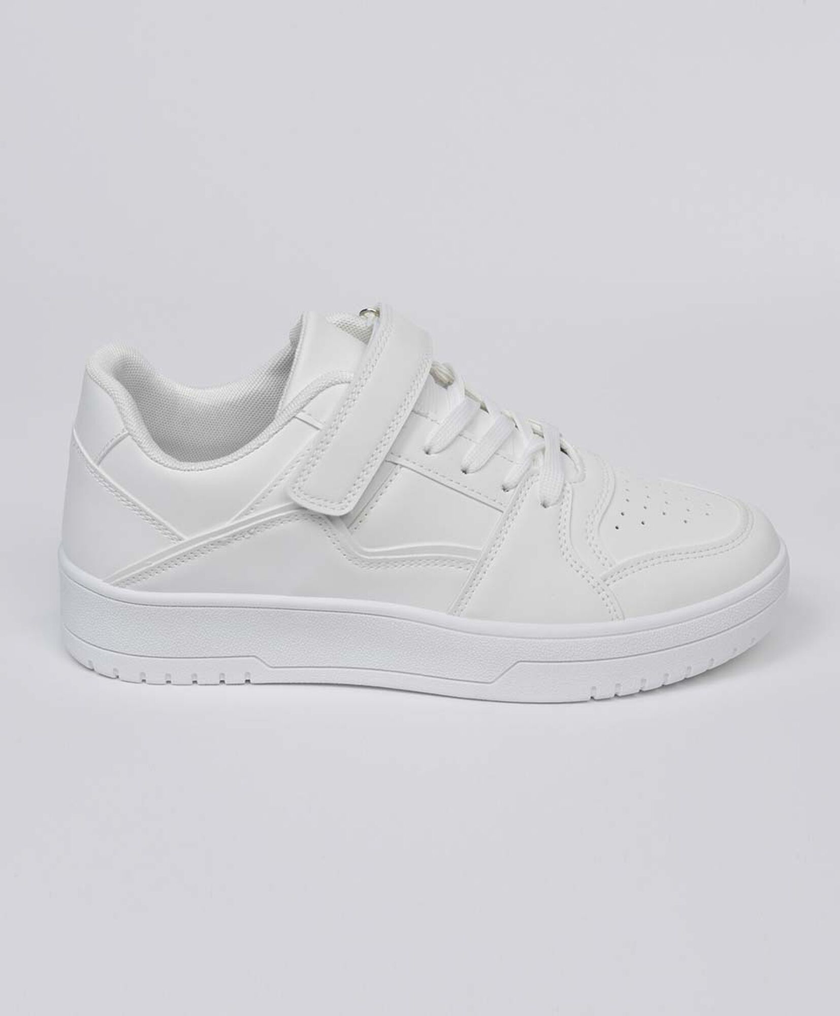 Zapatilla mujer velcro Zapatilla mujer velcro