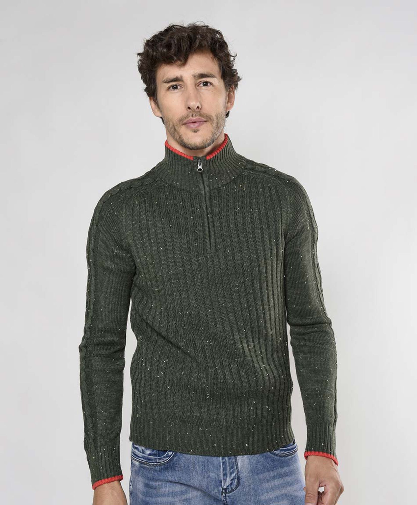 Sweater hombre cierre en cuello Sweater hombre cierre en cuello