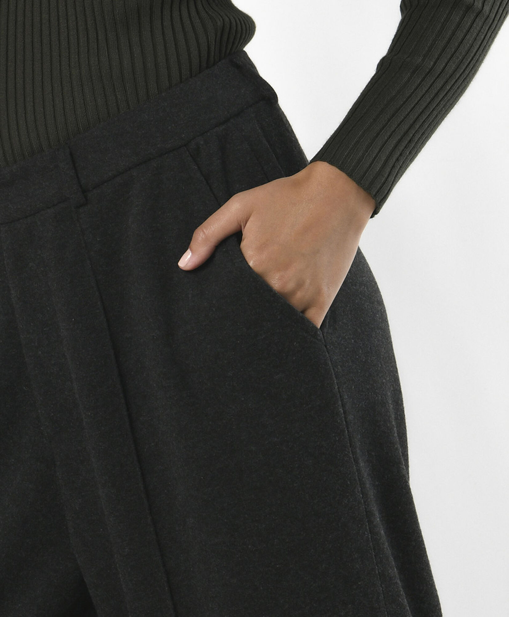 Pantalón mujer costuras wide Pantalón mujer costuras wide