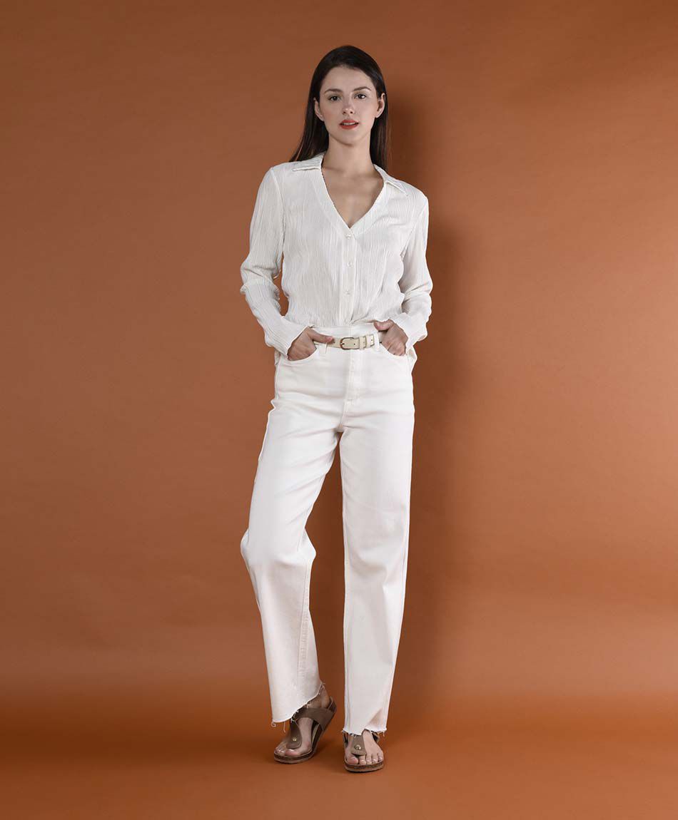 Jeans tiro alto flare